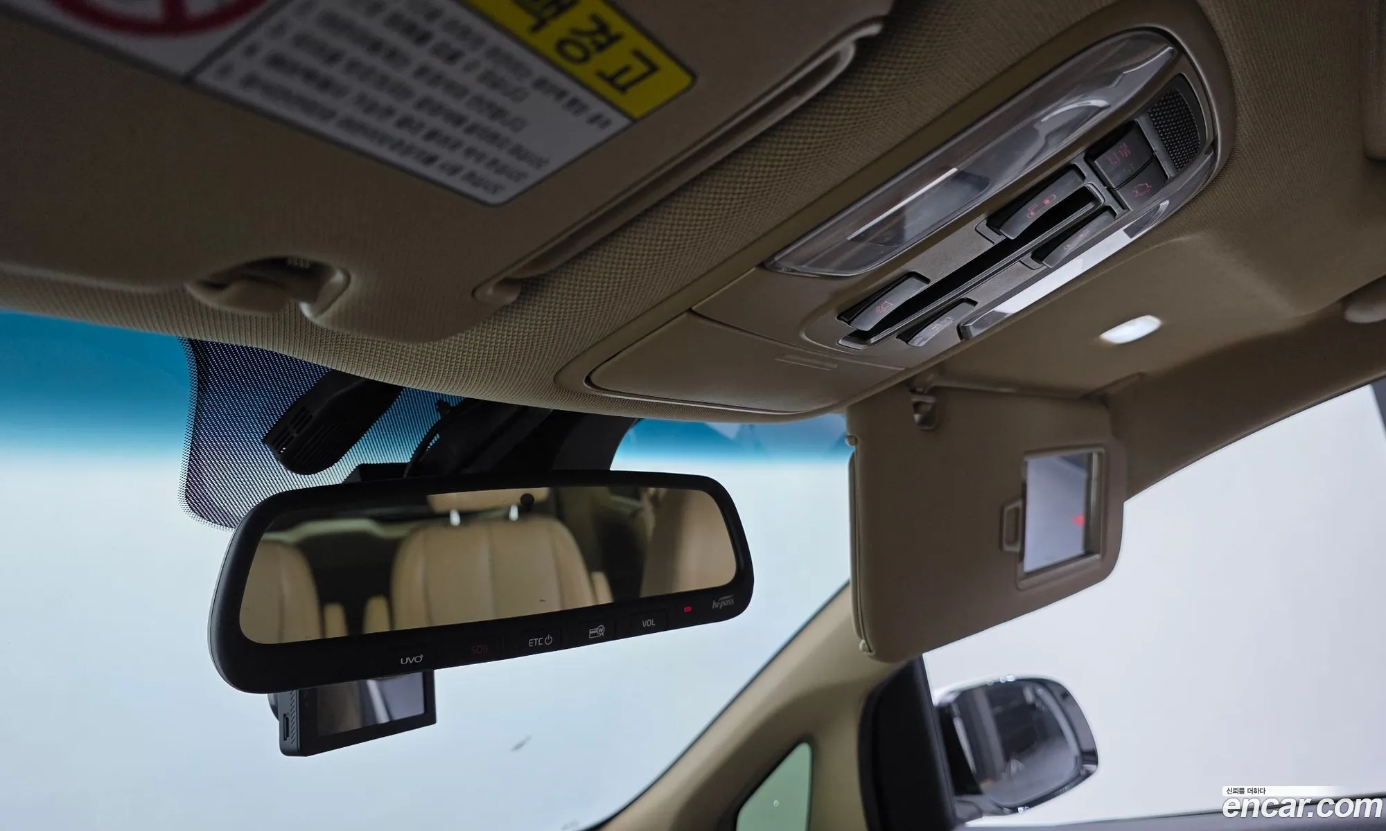 Kia Carnival 2018 KNAME81ABKS462796 — 14