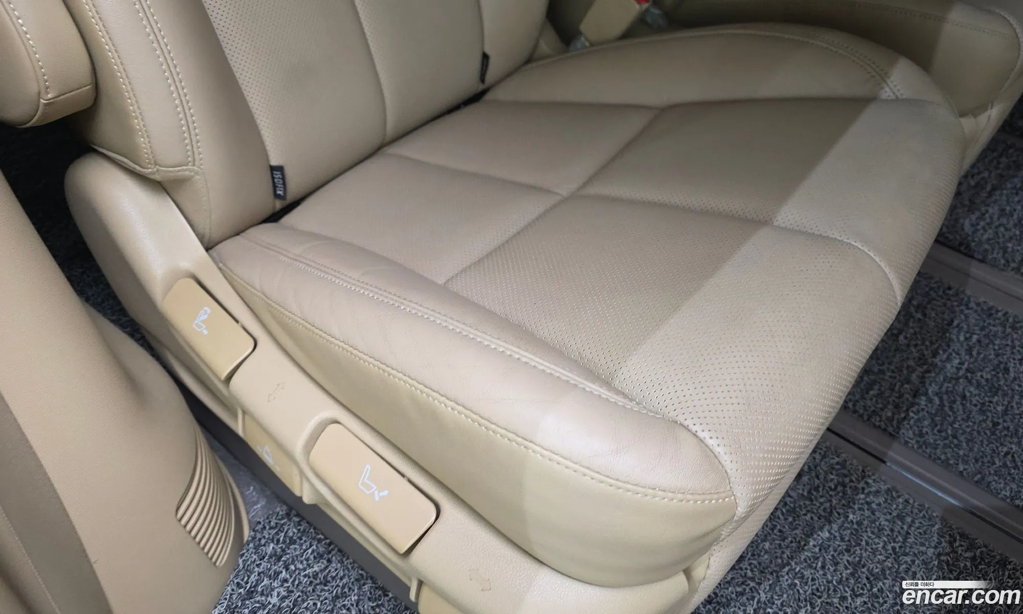 Kia Carnival 2018 KNAME81ABKS462796 — 20
