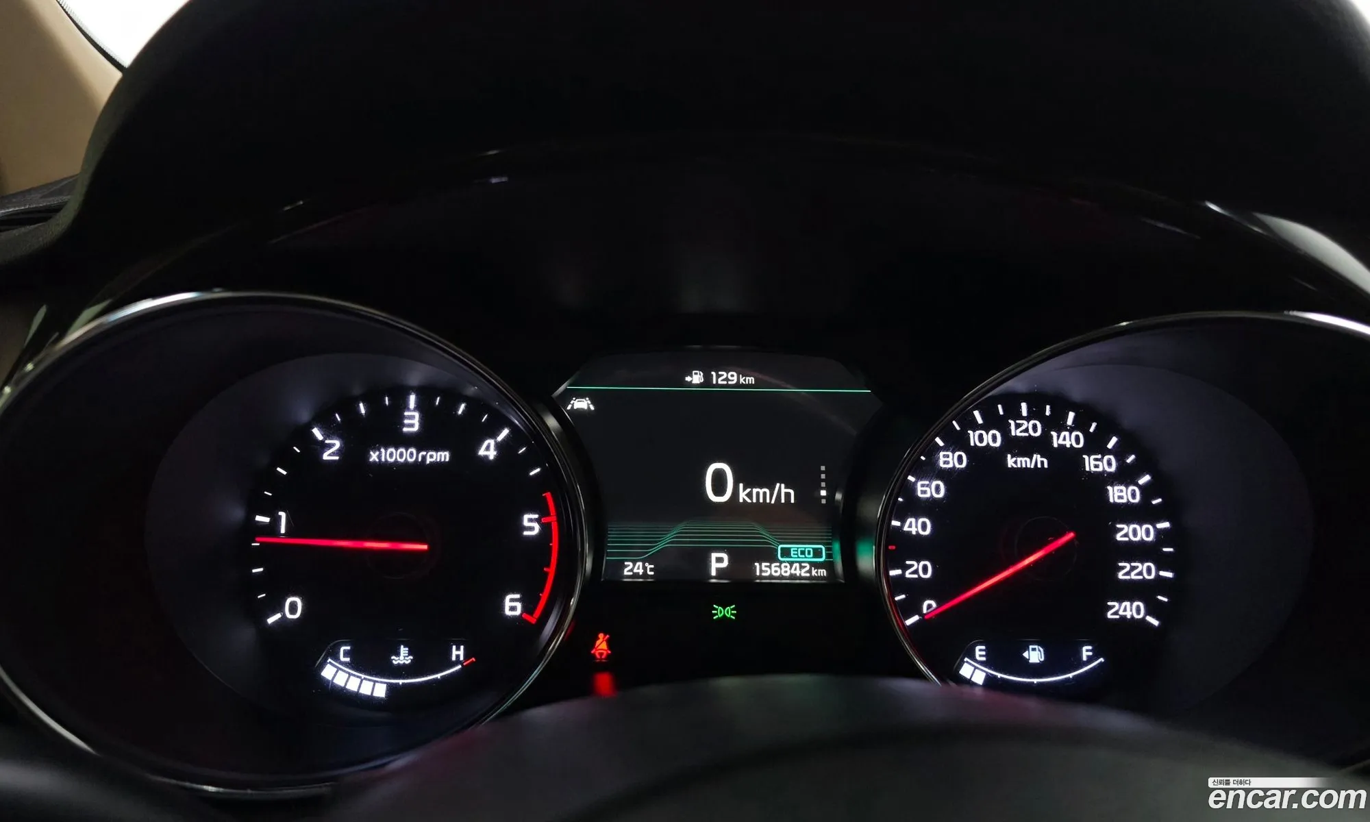 Kia Carnival 2018 KNAME81ABKS462796 — 10