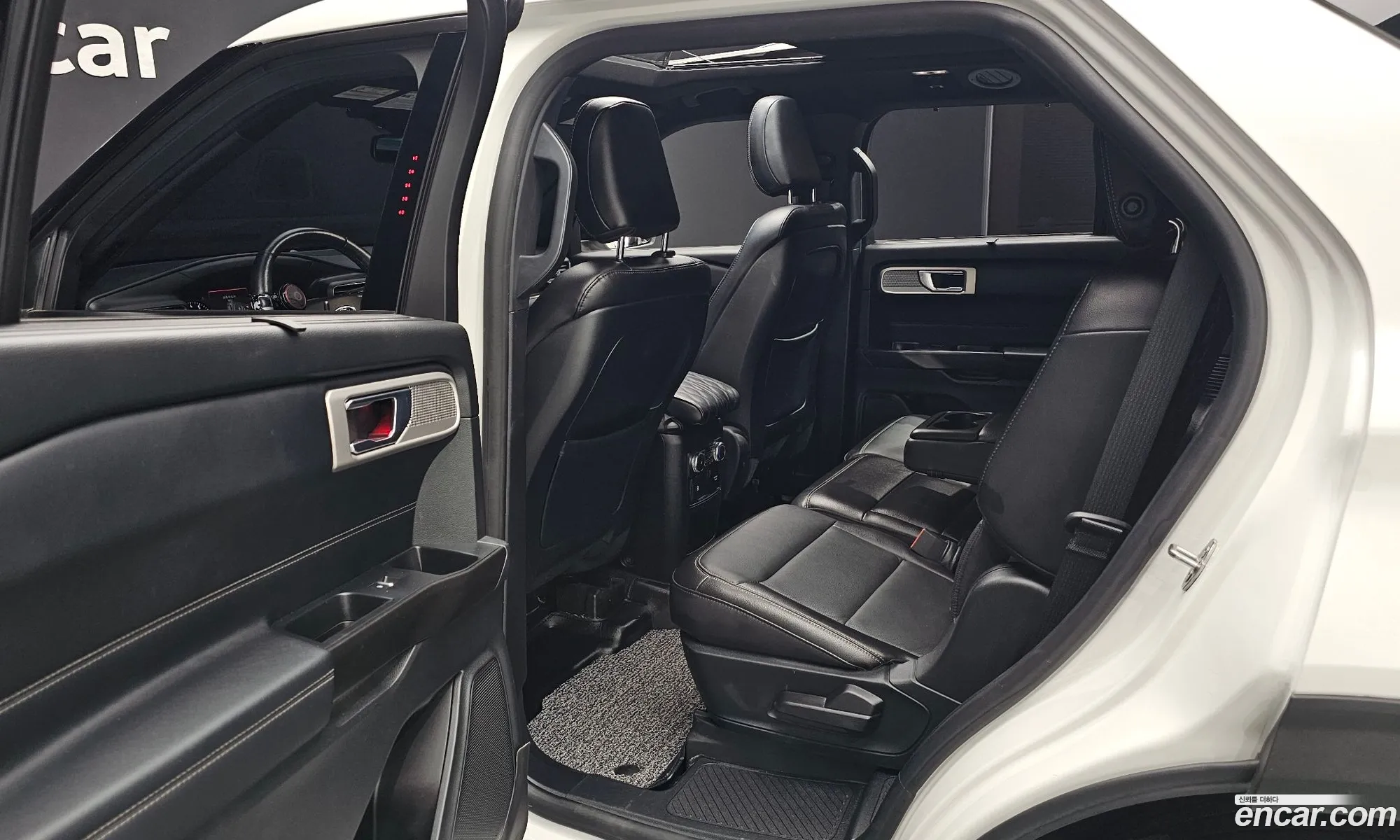 Ford Explorer 6th Gen 2020 1FMSK8FH4LGB69993 — 6