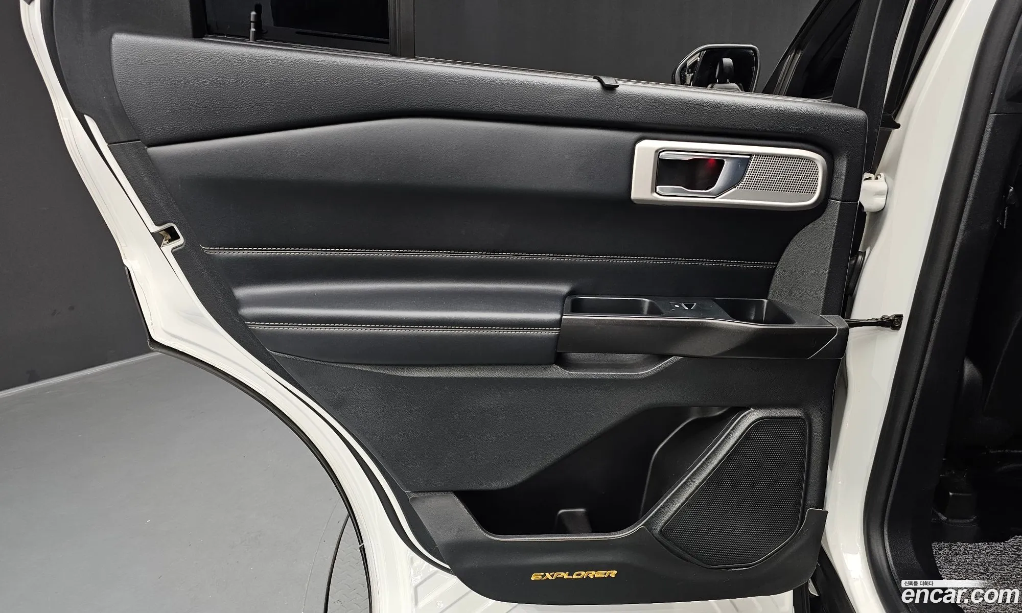 Ford Explorer 6th Gen 2020 1FMSK8FH4LGB69993 — 33