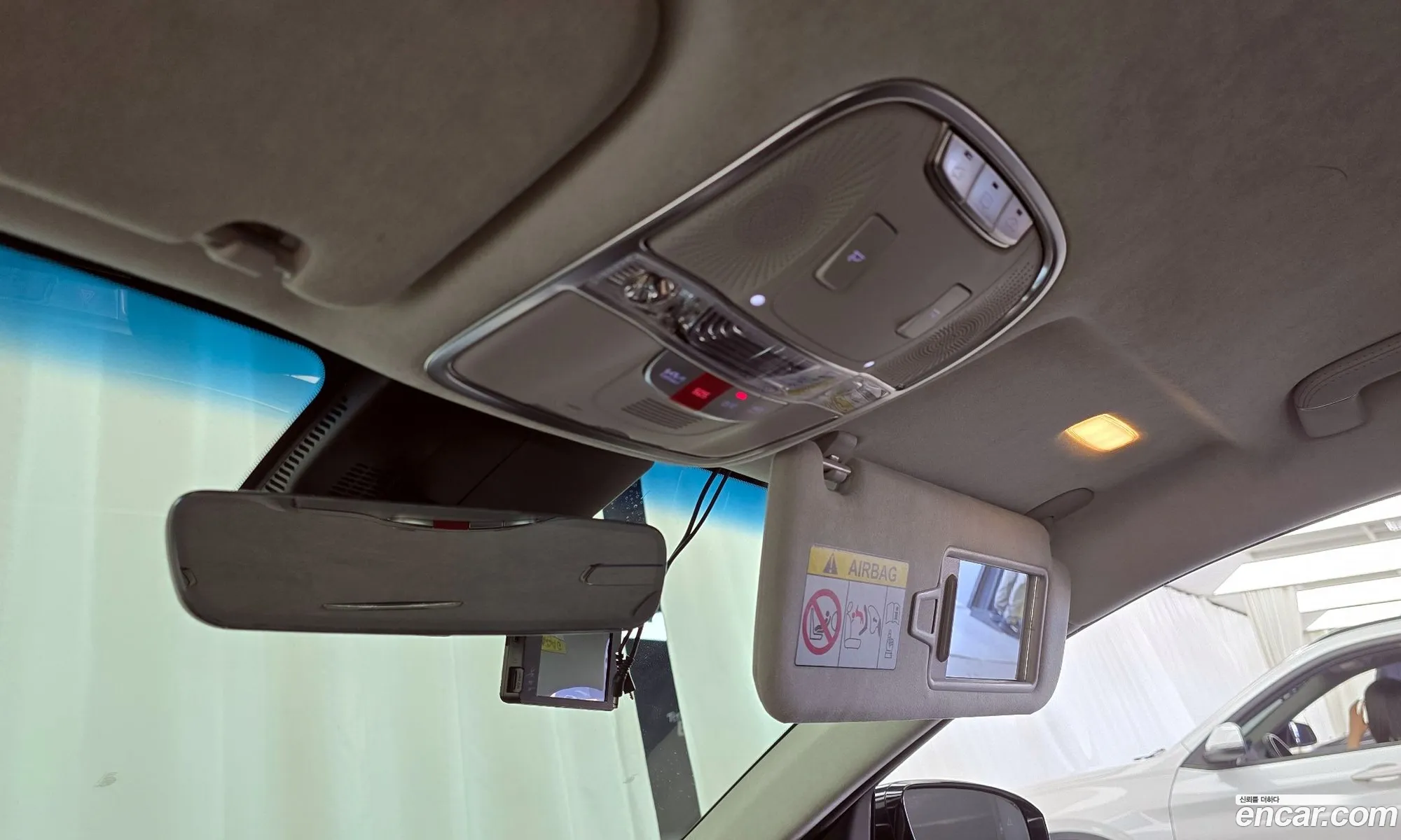 Kia K9 2023 KNAS5418DPS048250 — 3