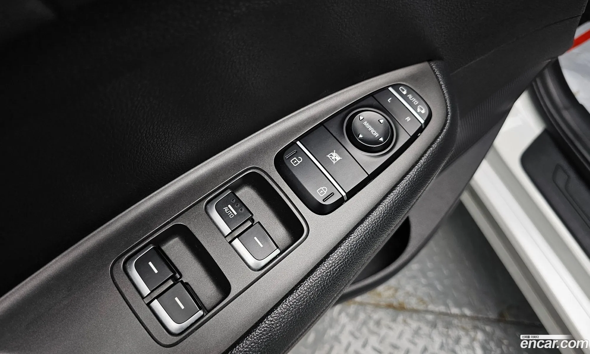Kia K5 2017 KNAGS416BJA215518 — 15