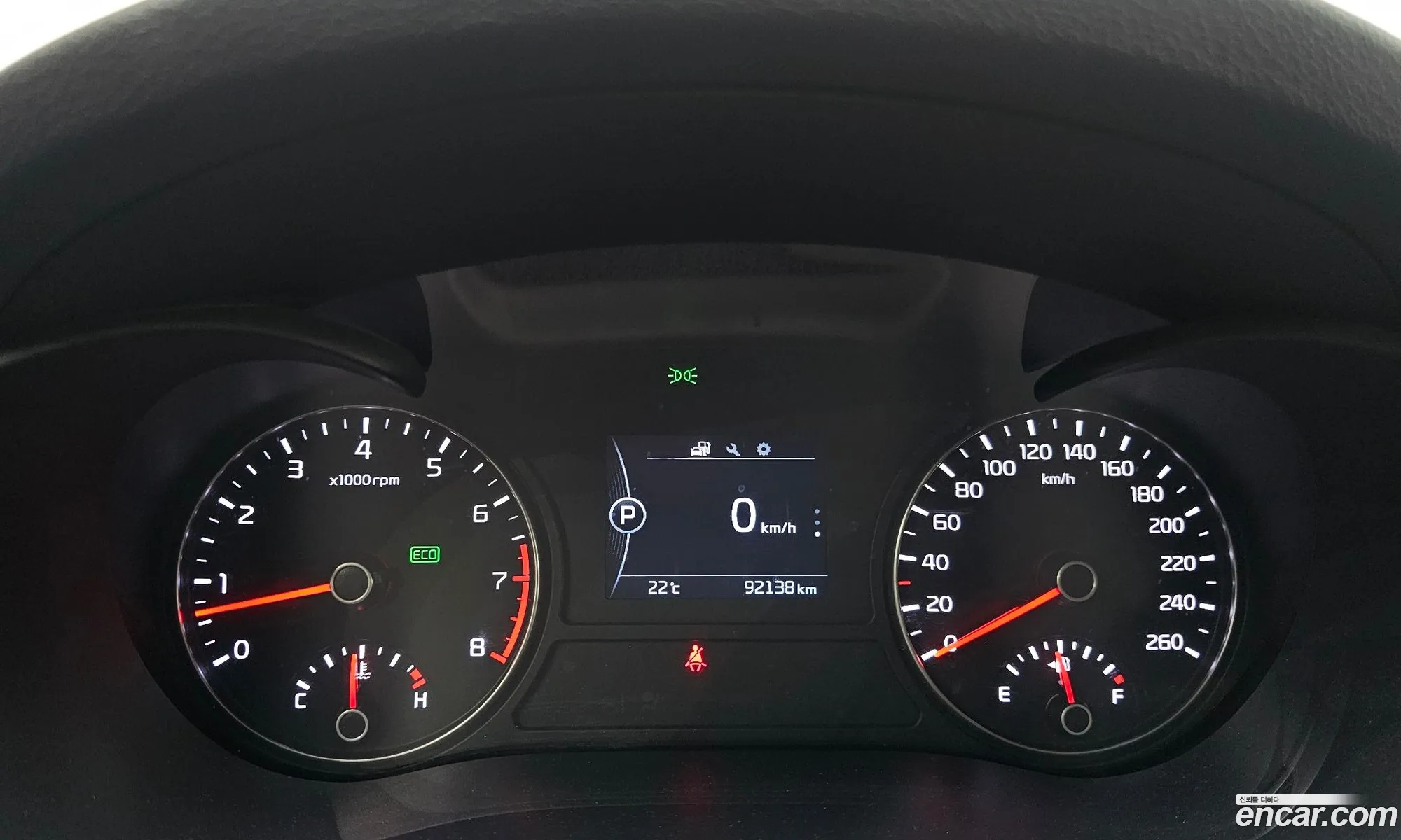 Kia K5 2017 KNAGS416BJA215518 — 8