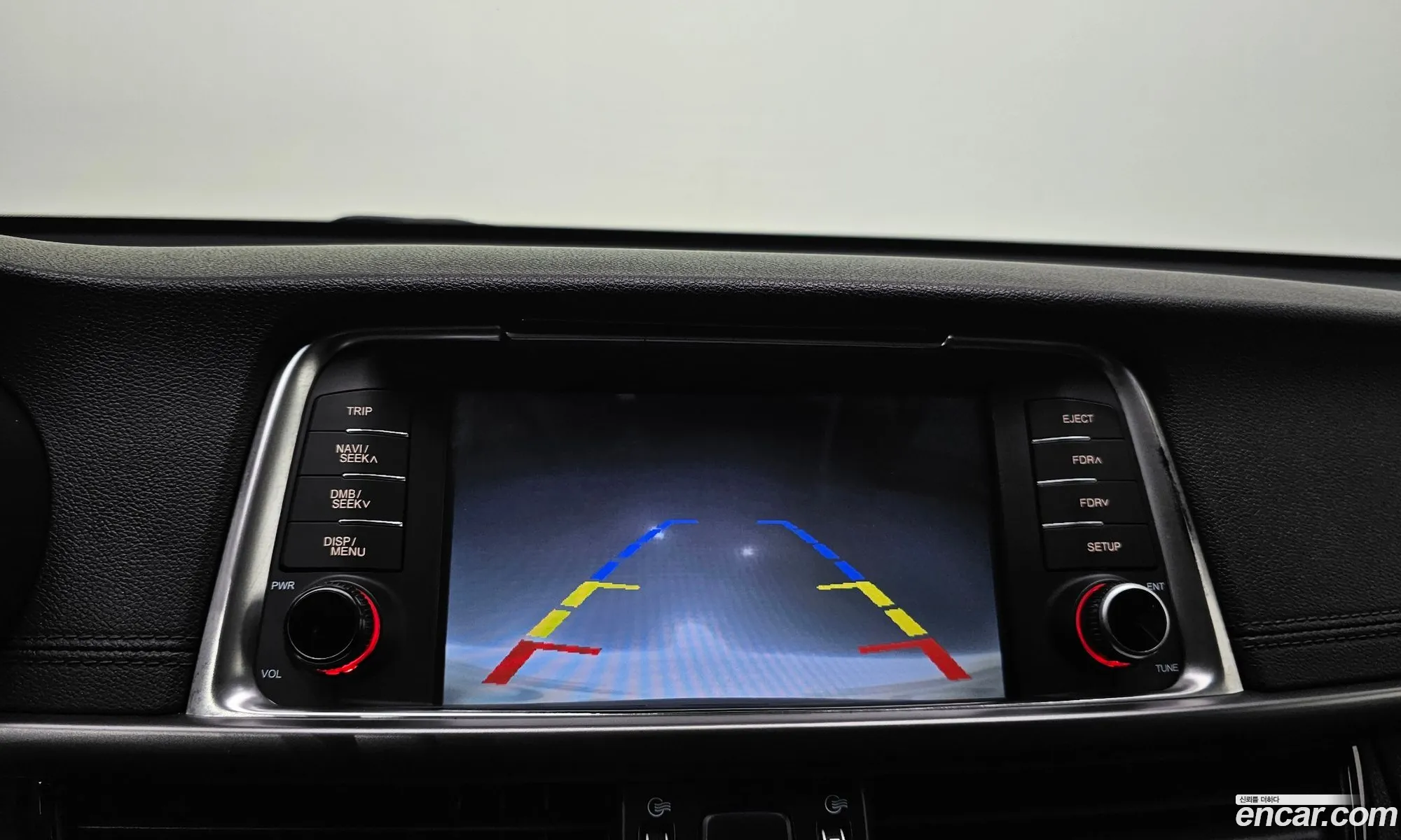 Kia K5 2017 KNAGS416BJA215518 — 6