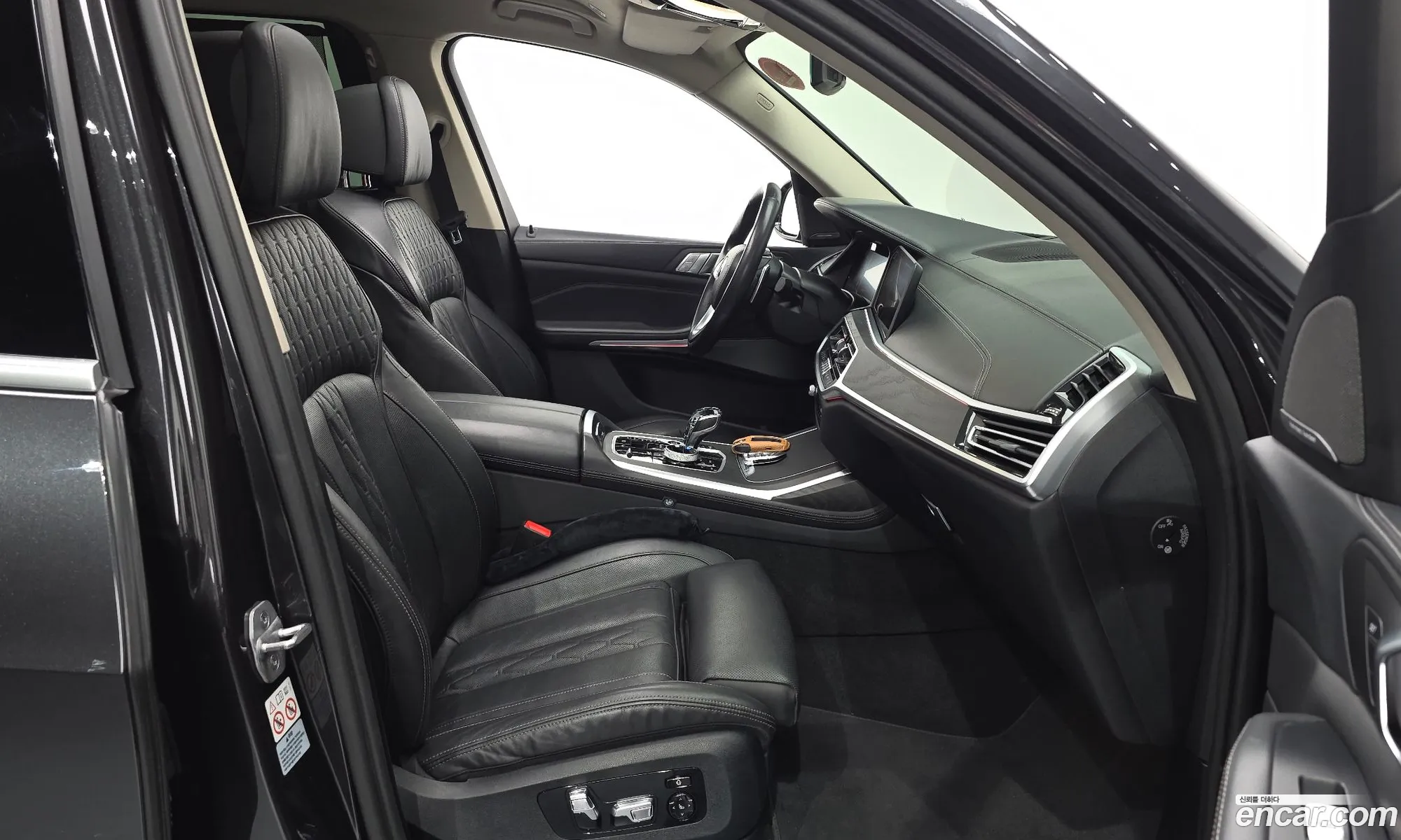 BMW X7 2022 WBACW2109N9M12469 — 17