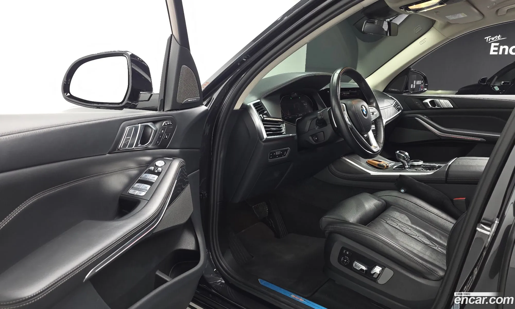 BMW X7 2022 WBACW2109N9M12469 — 3