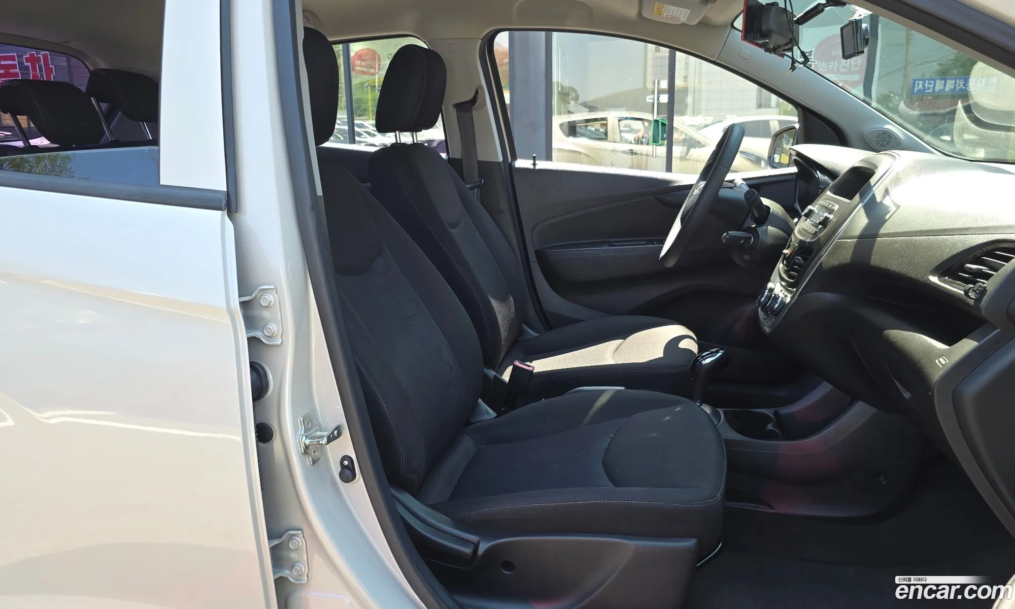 Chevrolet (GM Daewoo) The Next Spark 2016 KLYDC487DHC206671 — 26