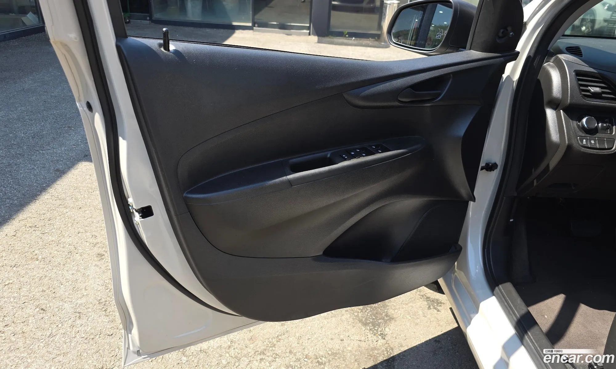 Chevrolet (GM Daewoo) The Next Spark 2016 KLYDC487DHC206671 — 25