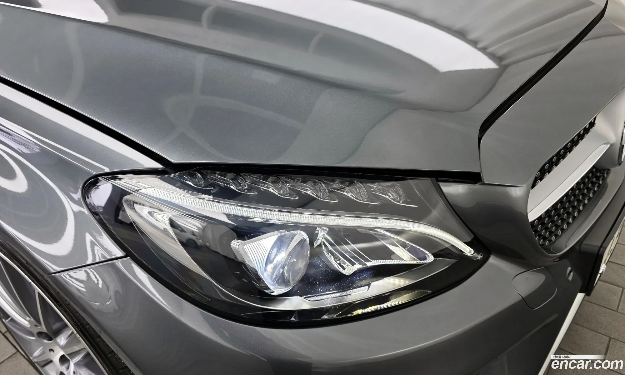 Mercedes-Benz C-Class W205 2017 WDDWJ4CB3HF546768 — 27