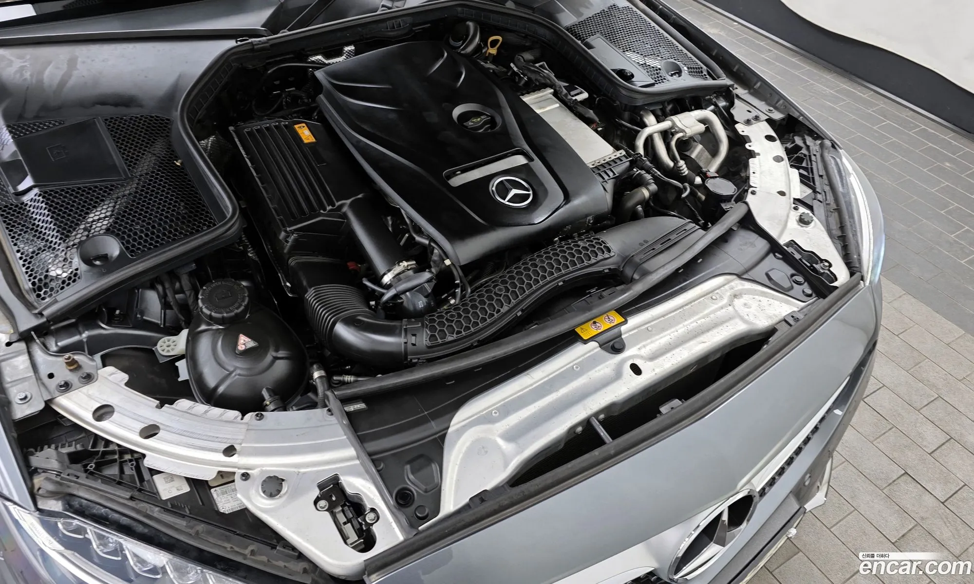 Mercedes-Benz C-Class W205 2017 WDDWJ4CB3HF546768 — 30