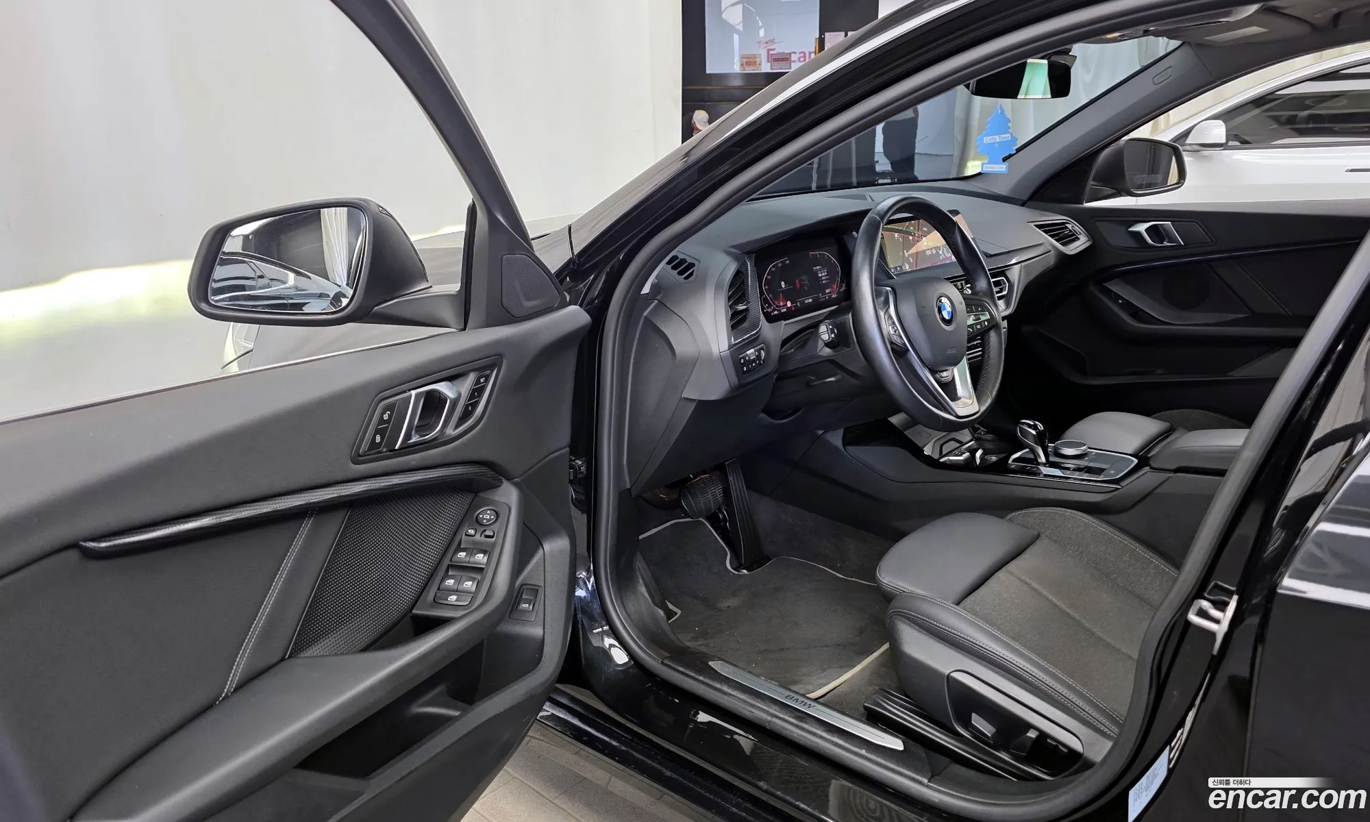 BMW 1 Series 2024 — 25