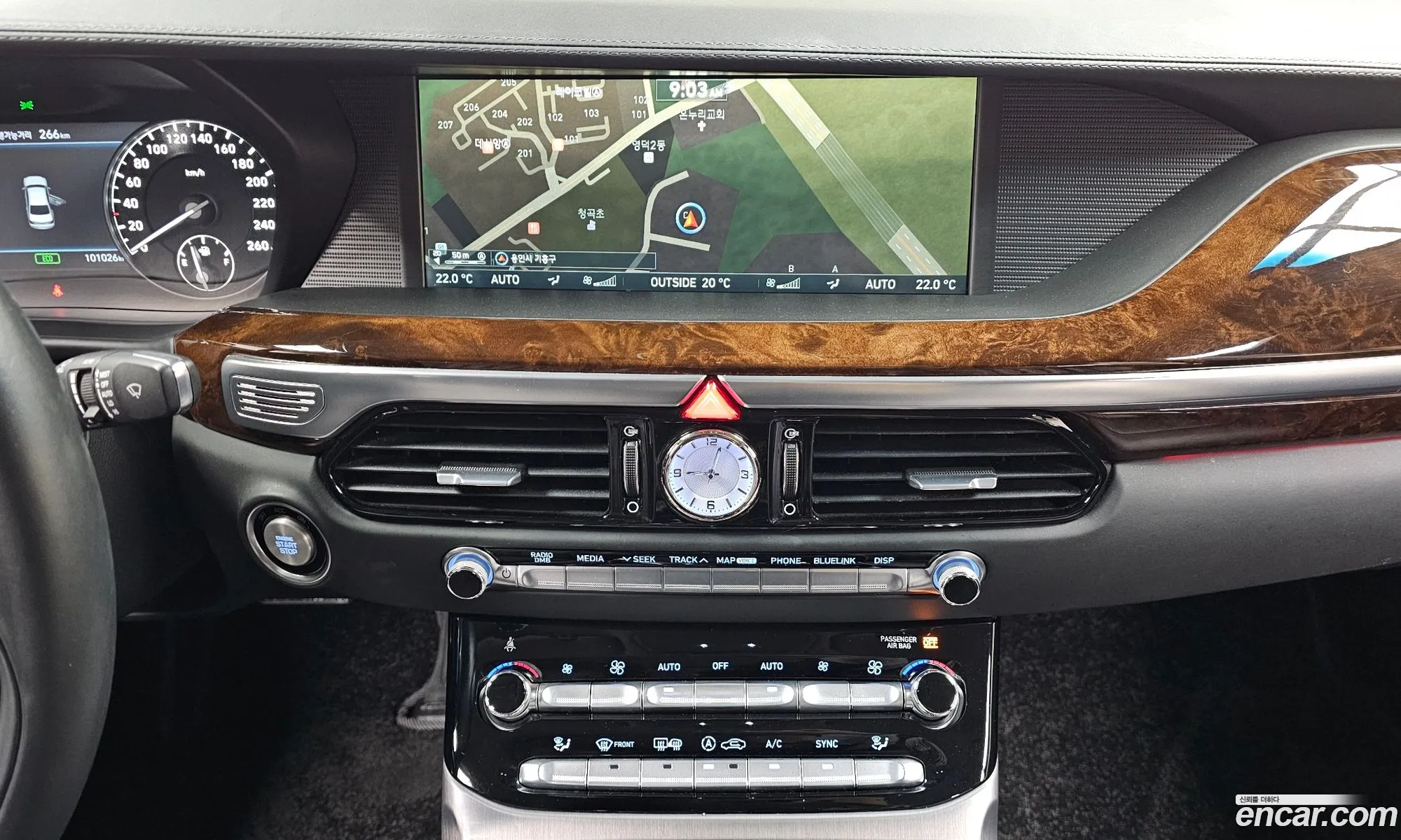 Genesis EQ900 2017 — 6