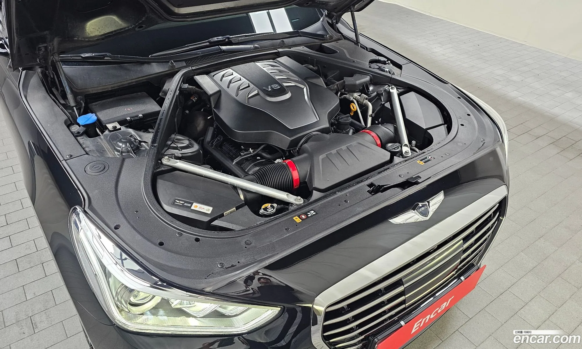 Genesis EQ900 2017 — 10