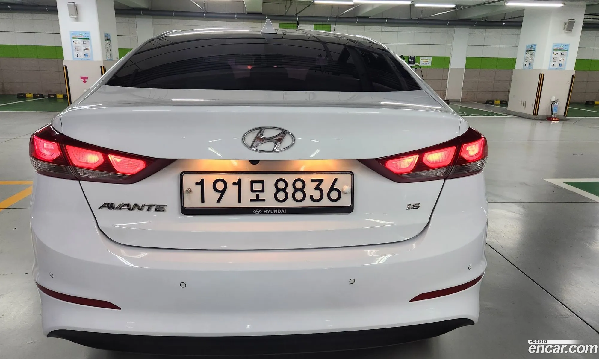 Hyundai Elantra AD 2018 — 4