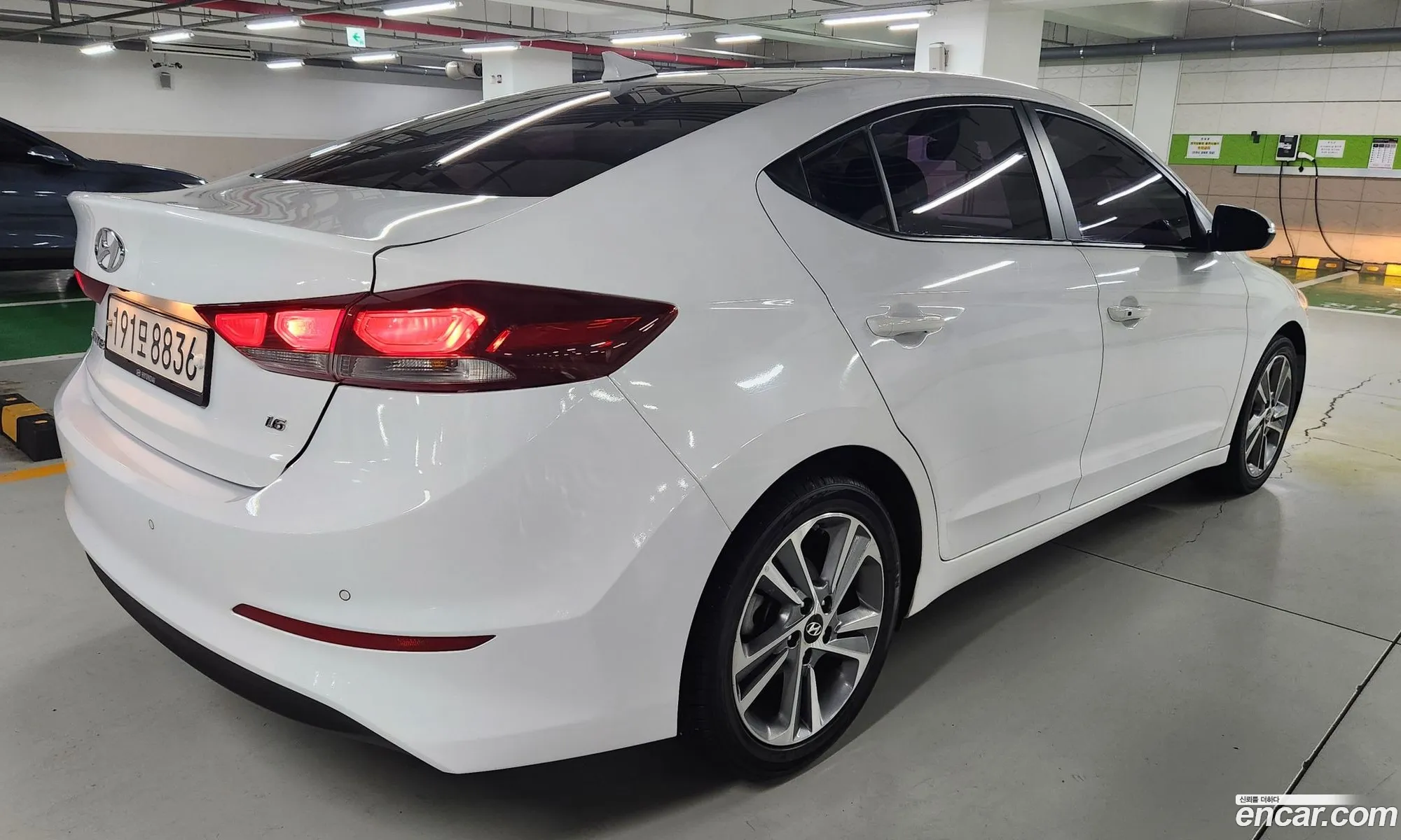 Hyundai Elantra AD 2018 — 2