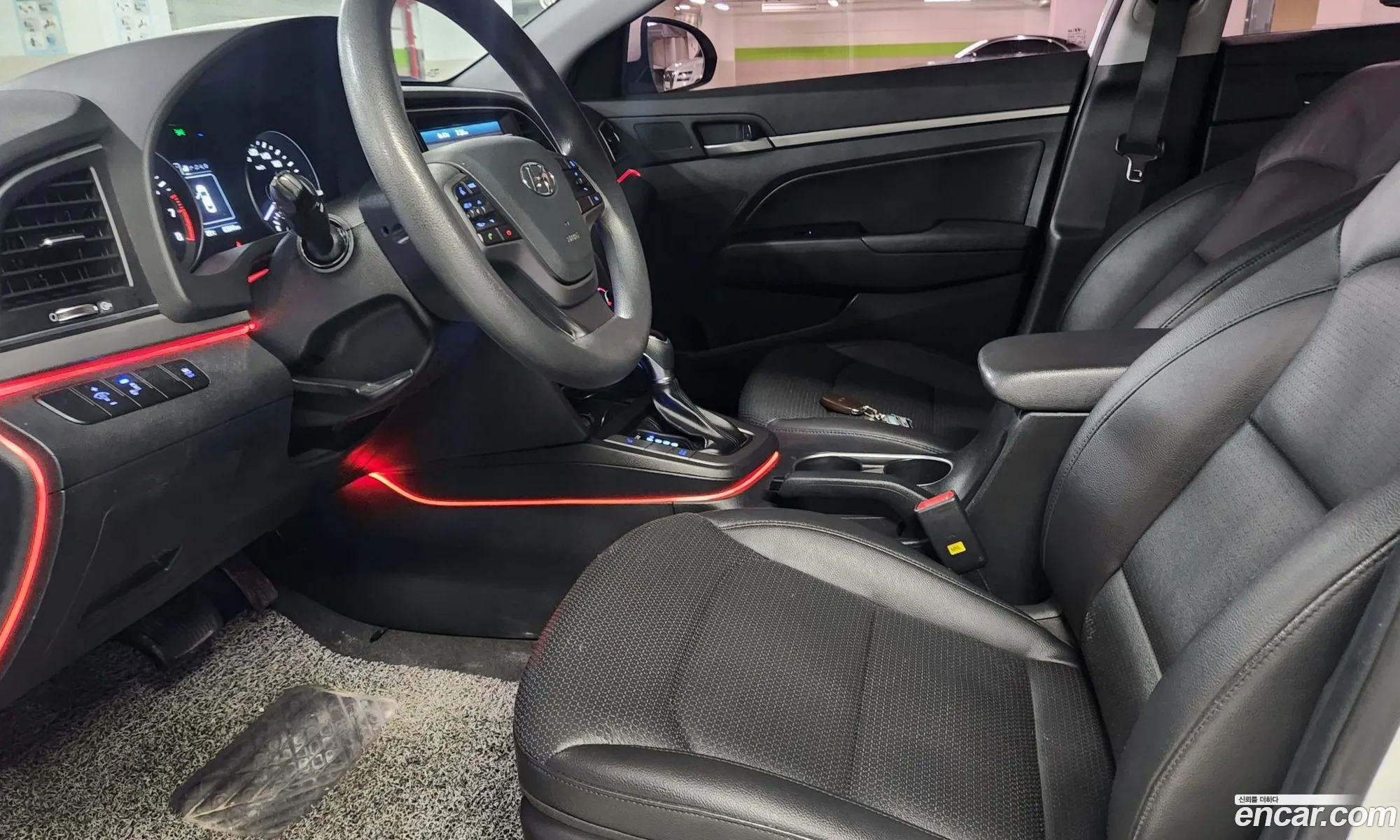 Hyundai Elantra AD 2018 — 6