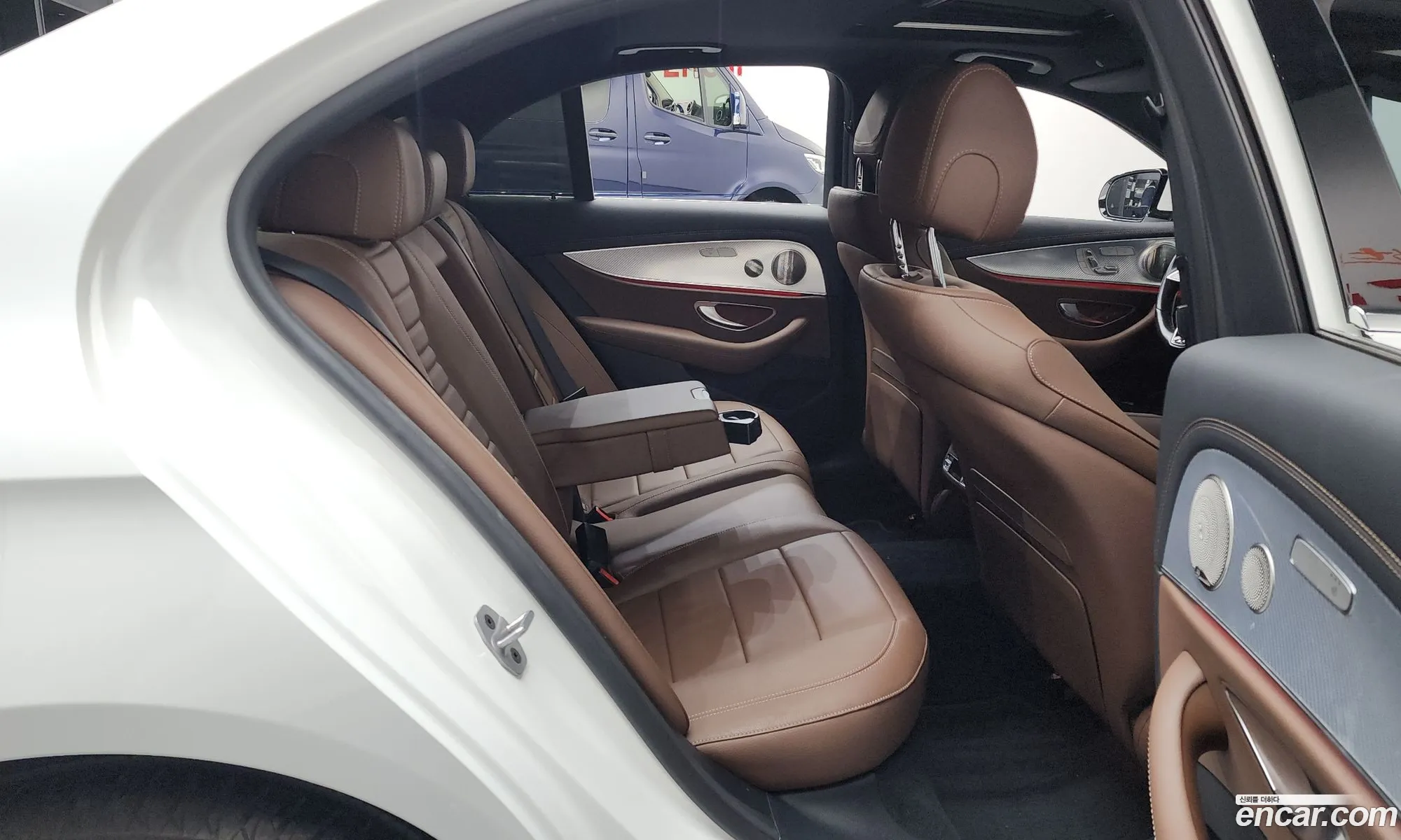 Mercedes-Benz E-Class W213 2021 — 29
