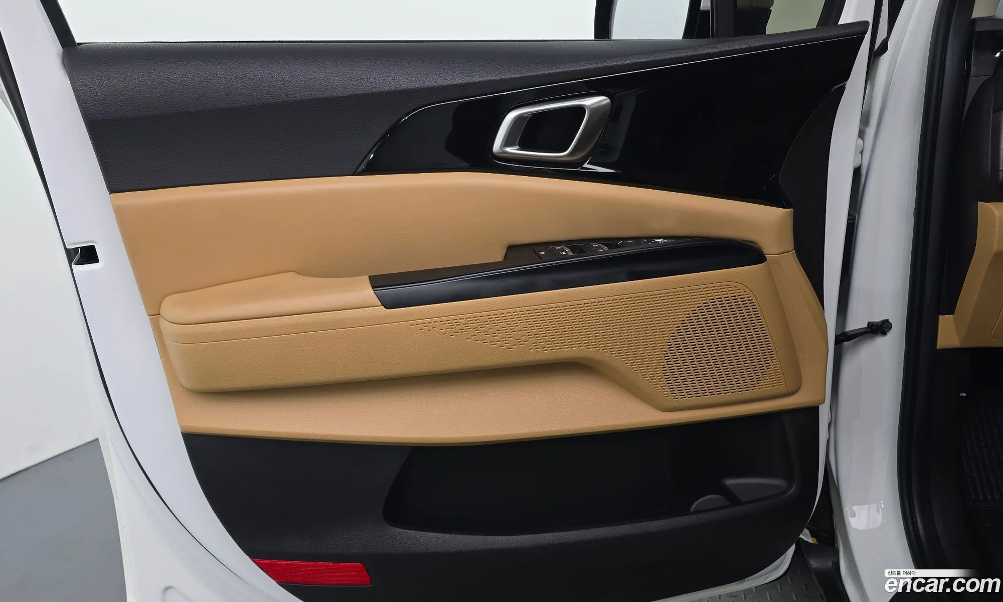 Kia Carnival 2022 — 5