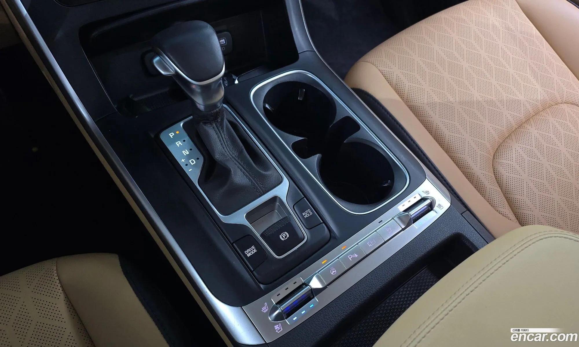 Kia Carnival 2022 — 4
