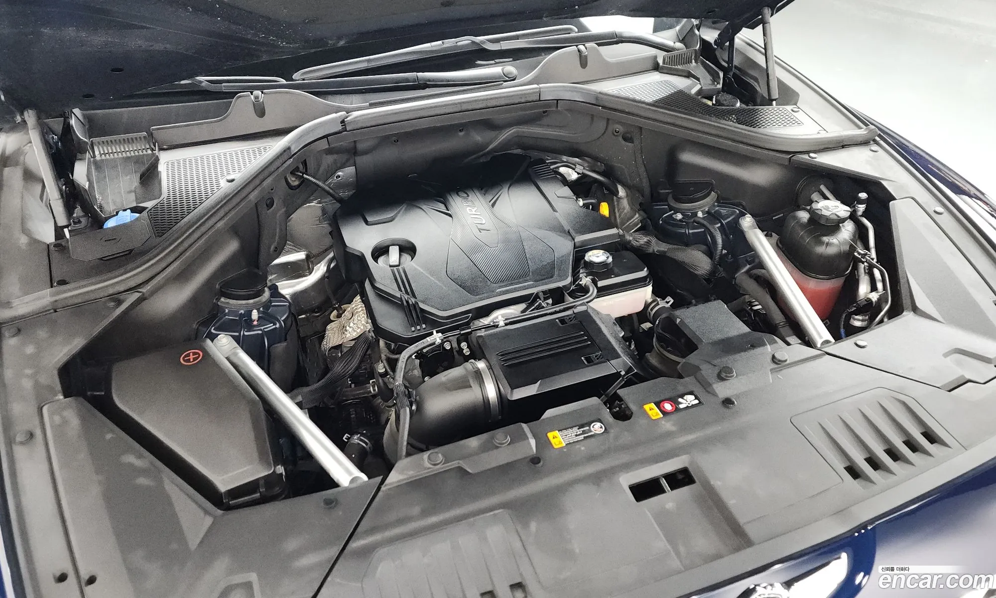 Genesis GV80 2022 KMTHA81BDNU105552 — 9