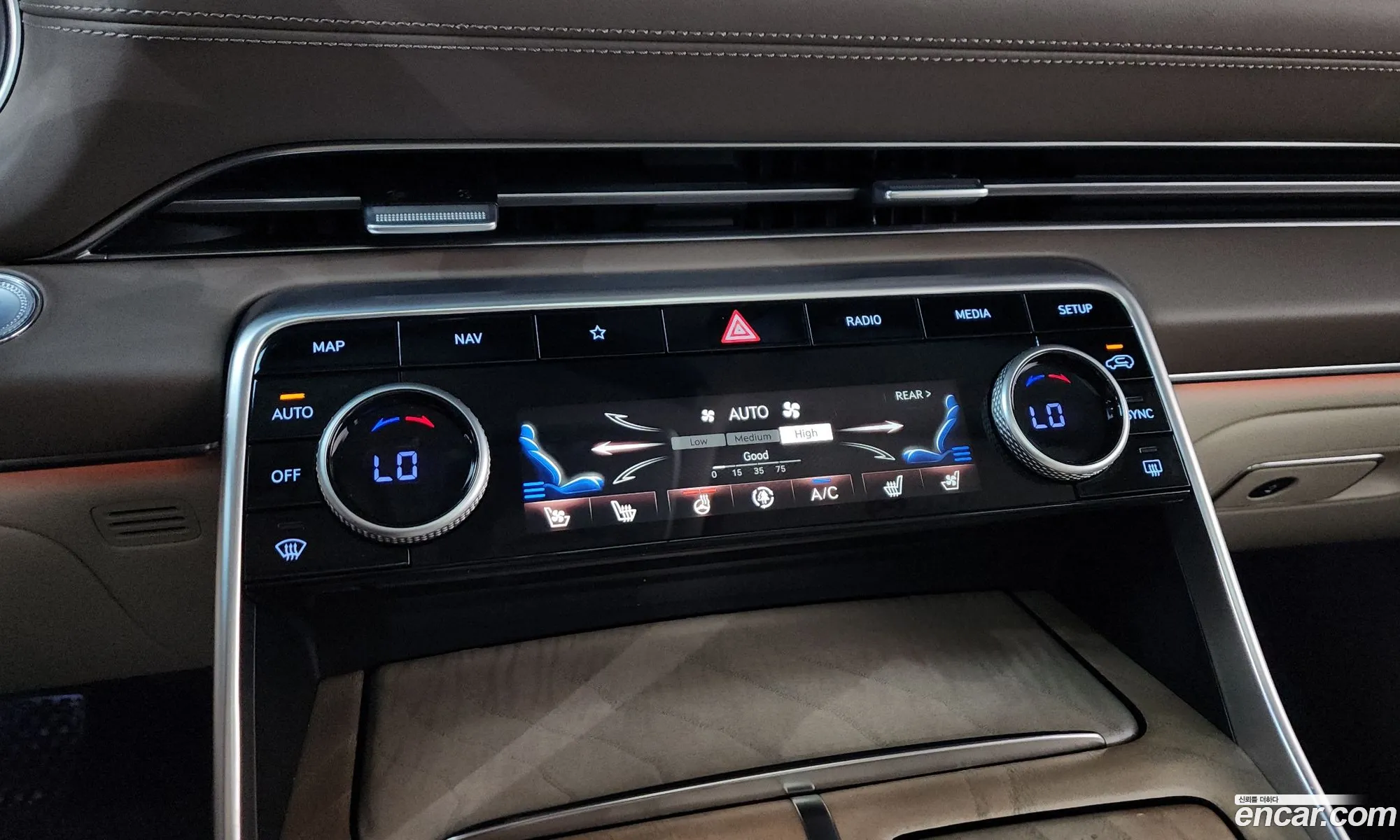 Genesis GV80 2022 KMTHA81BDNU105552 — 16