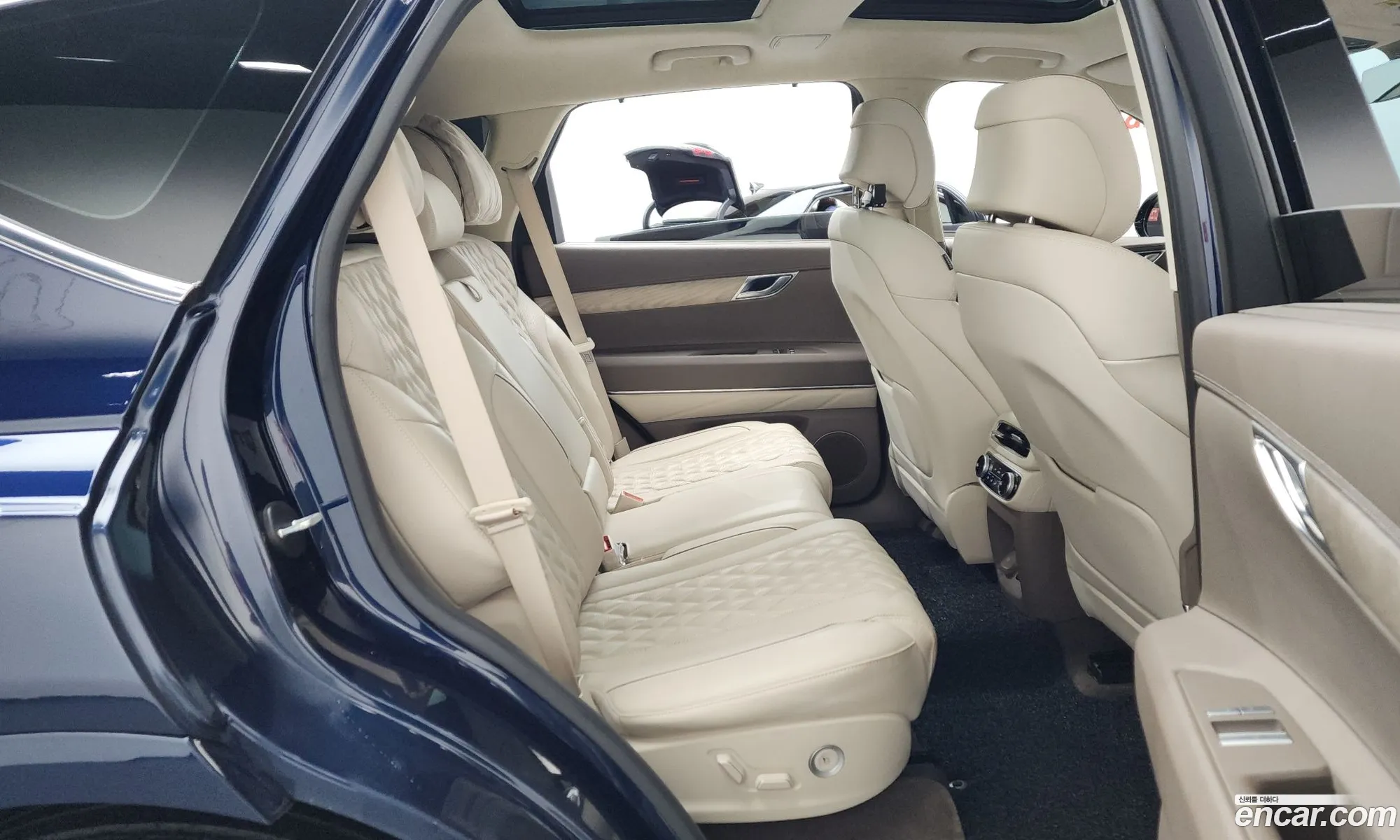 Genesis GV80 2022 KMTHA81BDNU105552 — 30