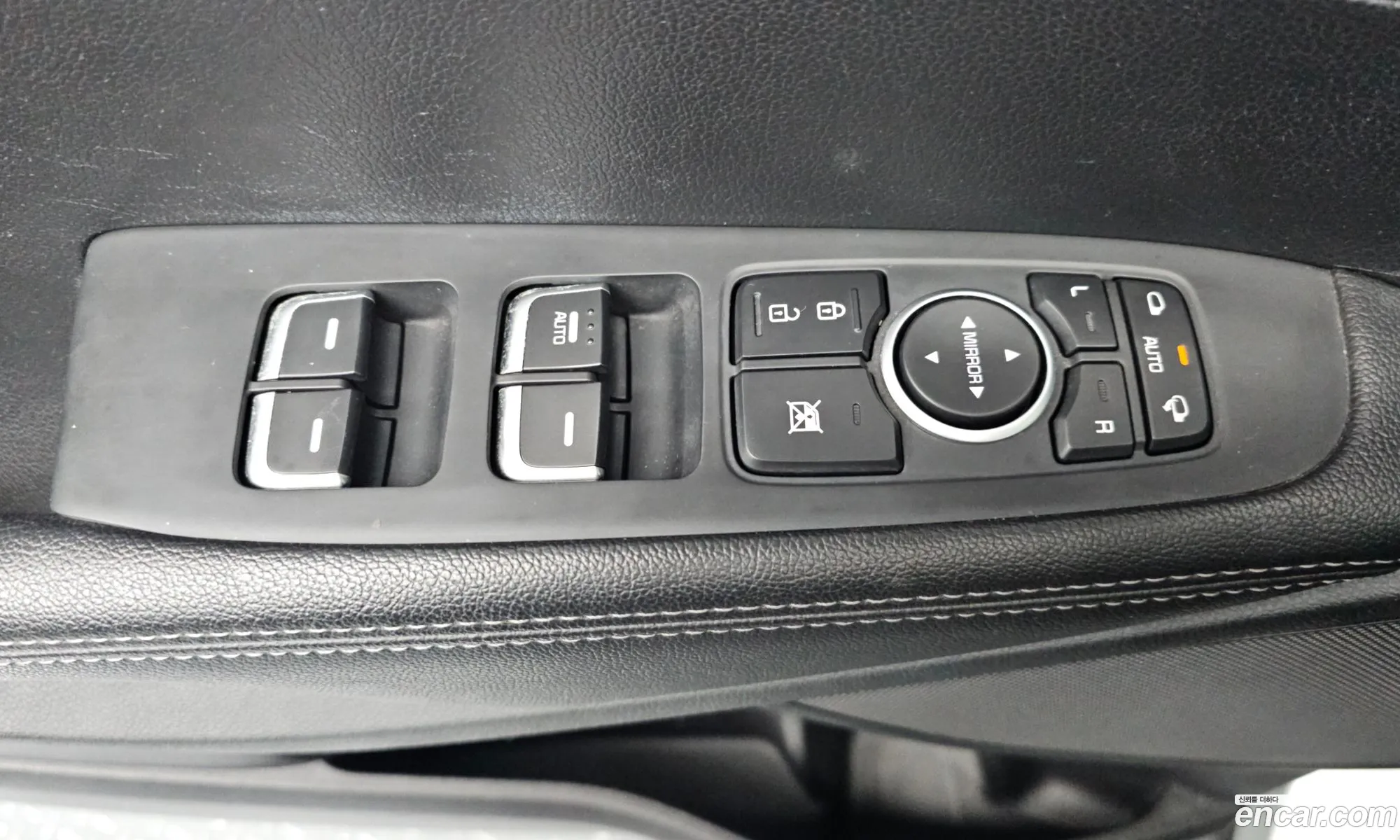 Kia Sorento 2015 KNAPH81ABFA063348 — 32