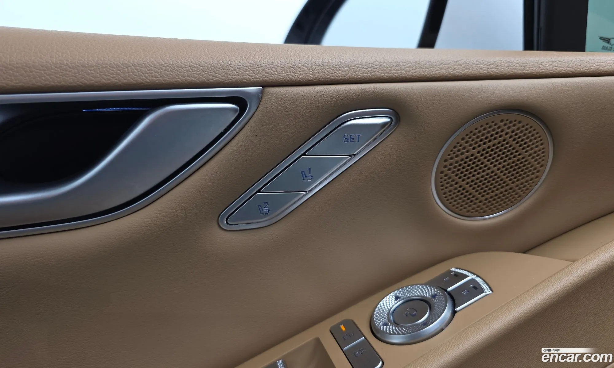 Genesis G80 2024 KMTGB41CDSU271028 — 2