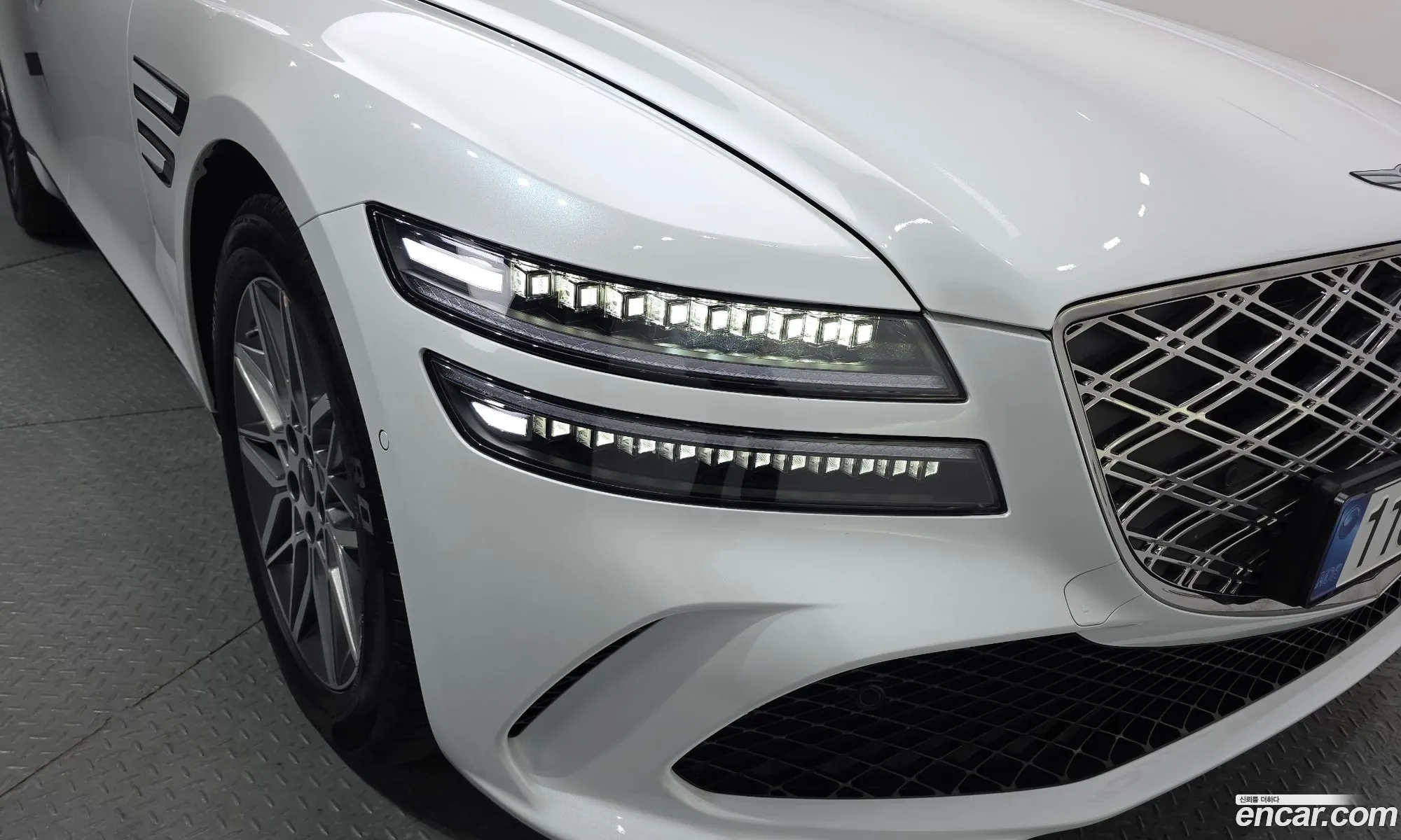 Genesis G80 2024 KMTGB41CDSU271028 — 3