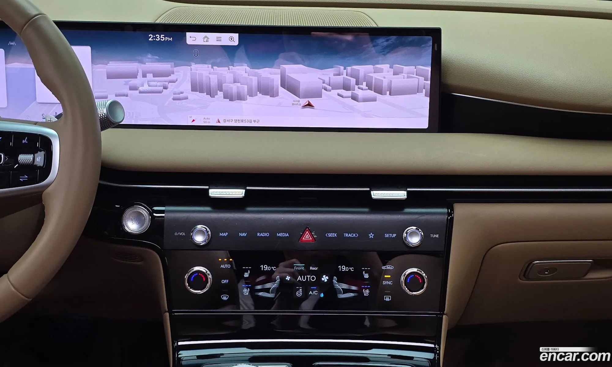 Genesis G80 2024 KMTGB41CDSU271028 — 31