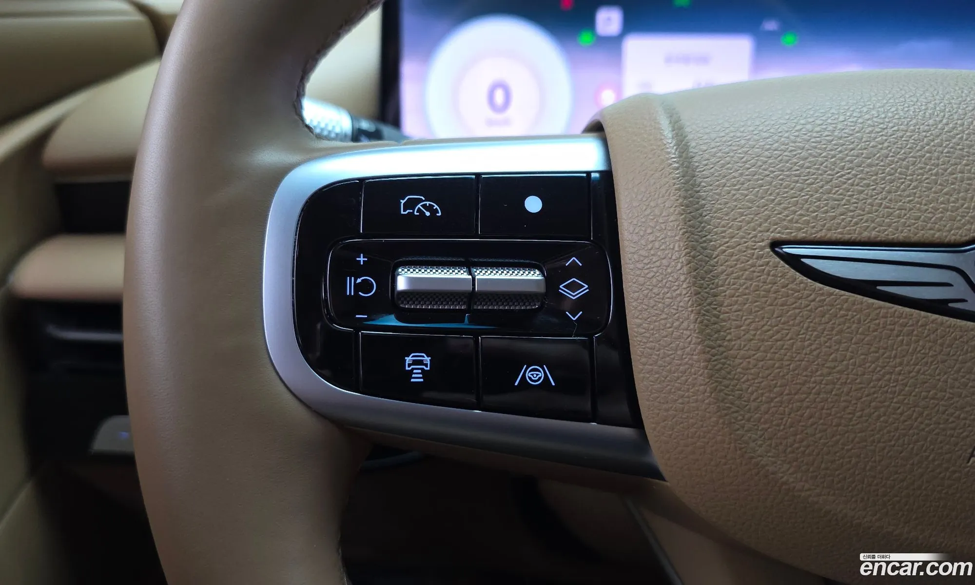 Genesis G80 2024 KMTGB41CDSU271028 — 4