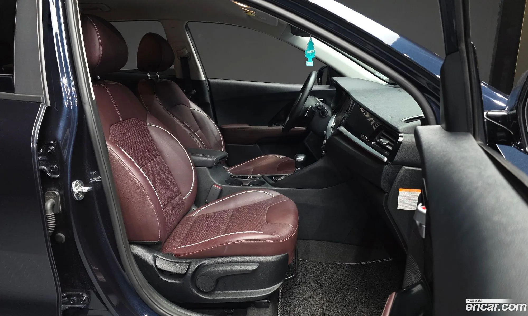 Kia Niro 2019 KNACE81CGLA296145 — 9