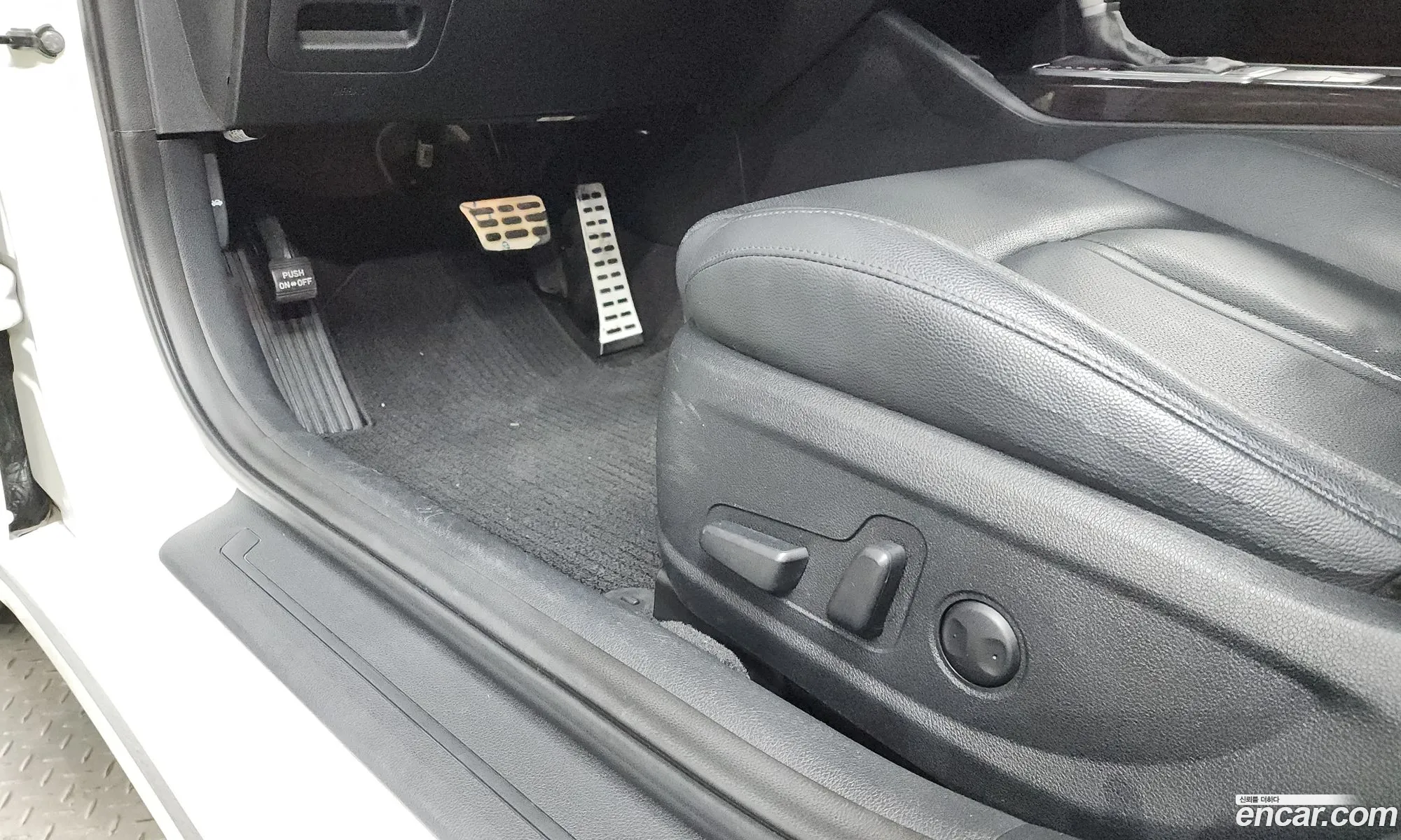 Kia K5 2016 KNAGX411BGA100260 — 8