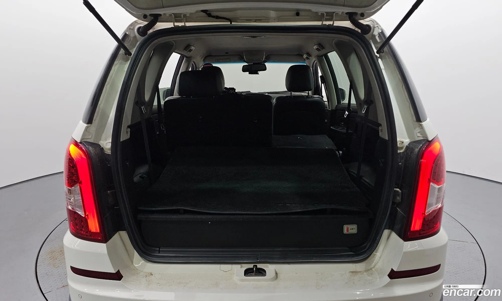 KG Mobility (SsangYong) Rexton W