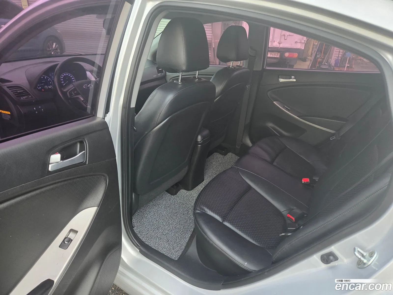 Hyundai Accent 2016 — 13
