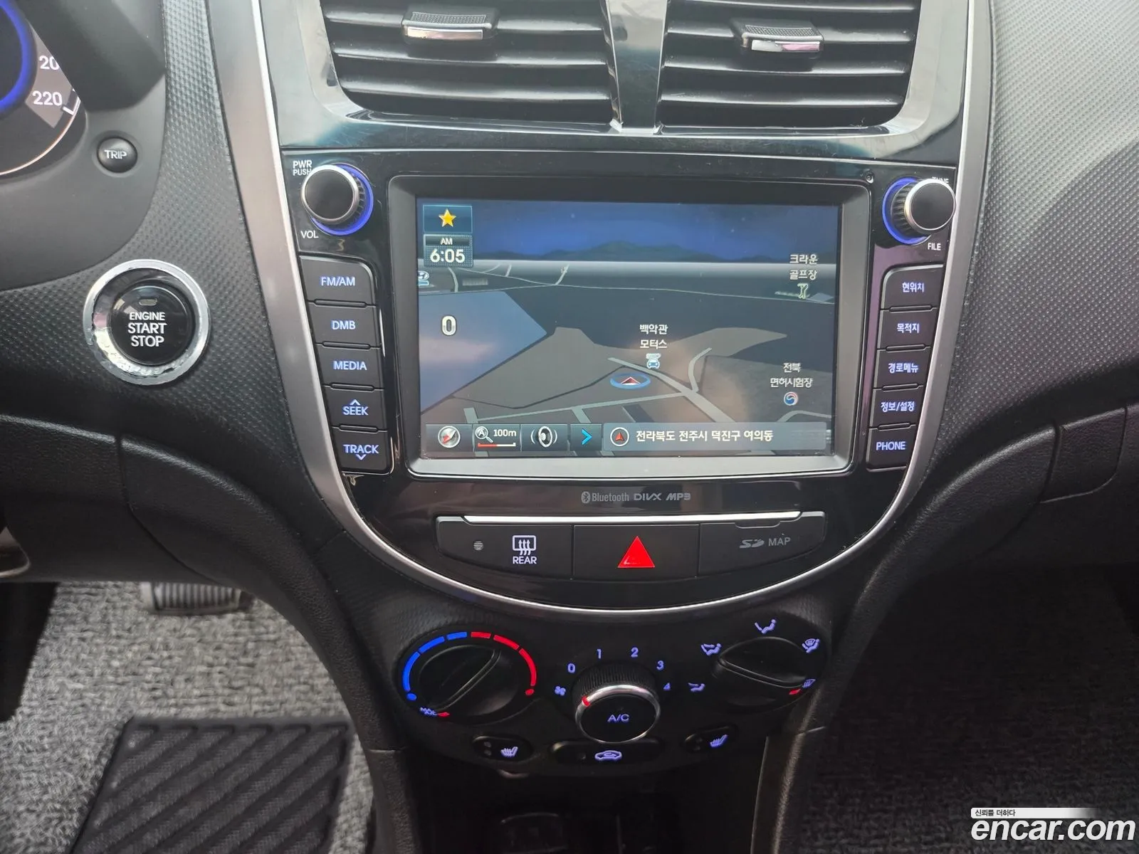 Hyundai Accent 2016 — 17