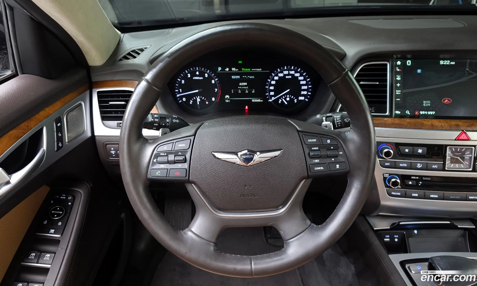 Genesis G80 2016 KMHGR41EDHU192212 — 8