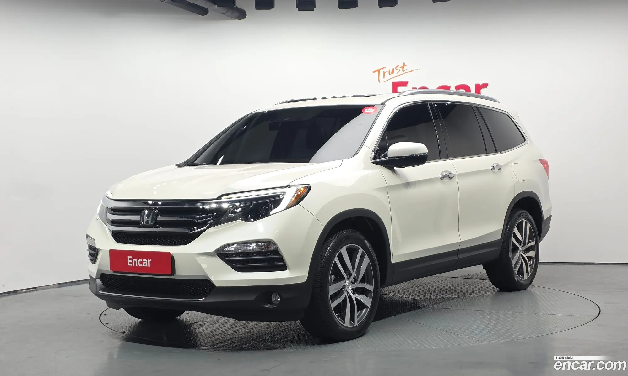 Honda Pilot 2018 5FNYF6850JB200169 — 19