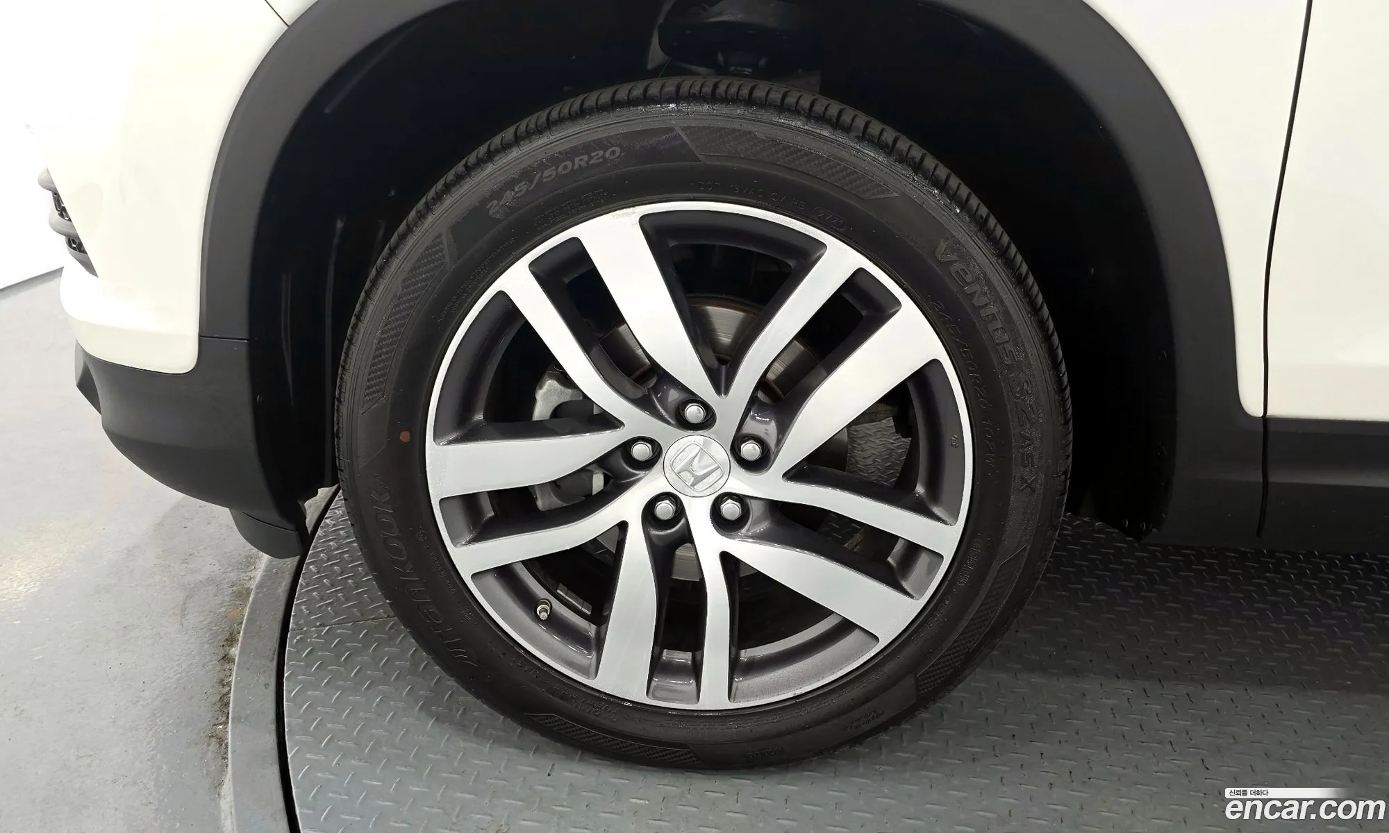 Honda Pilot 2018 5FNYF6850JB200169 — 15