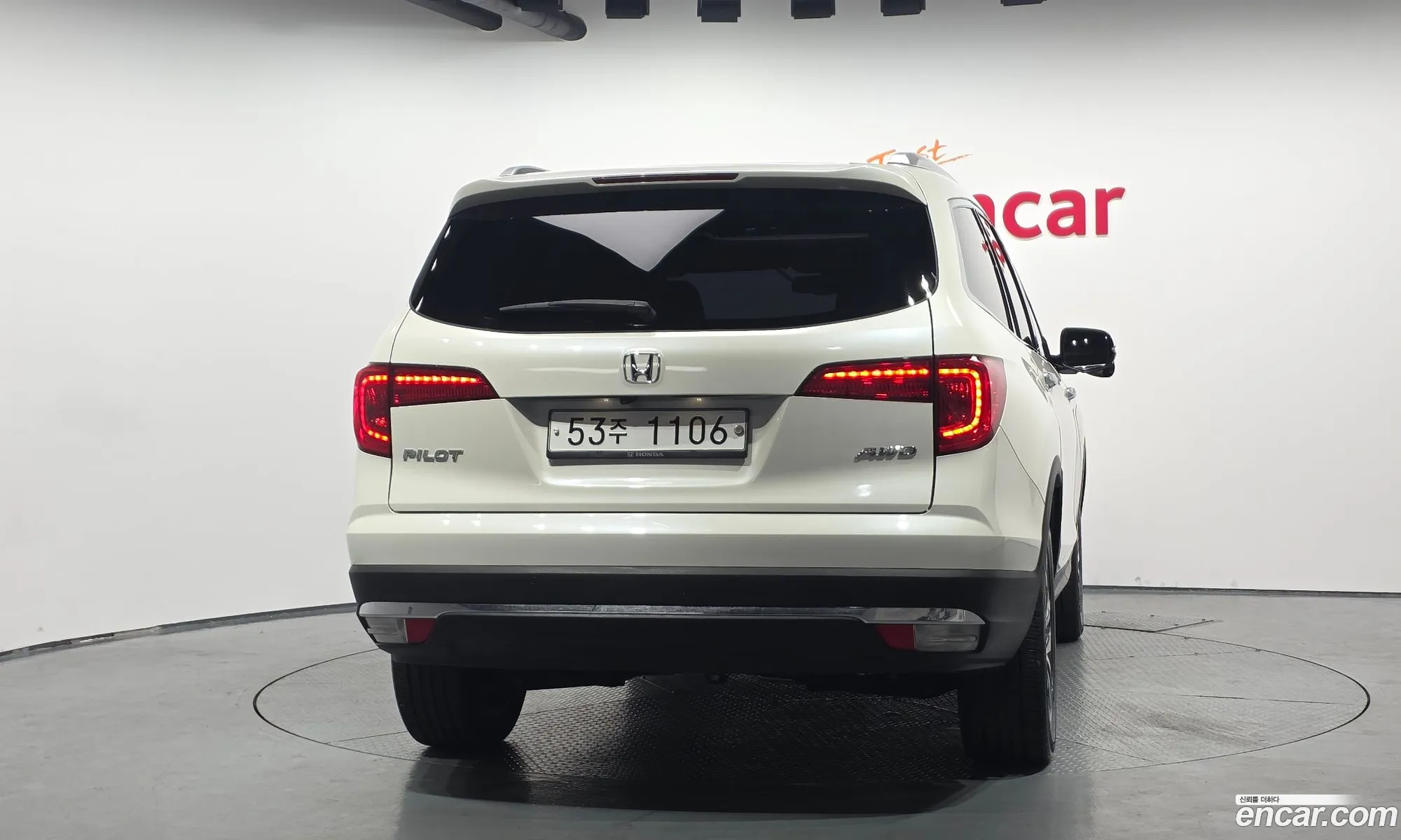 Honda Pilot 2018 5FNYF6850JB200169 — 17