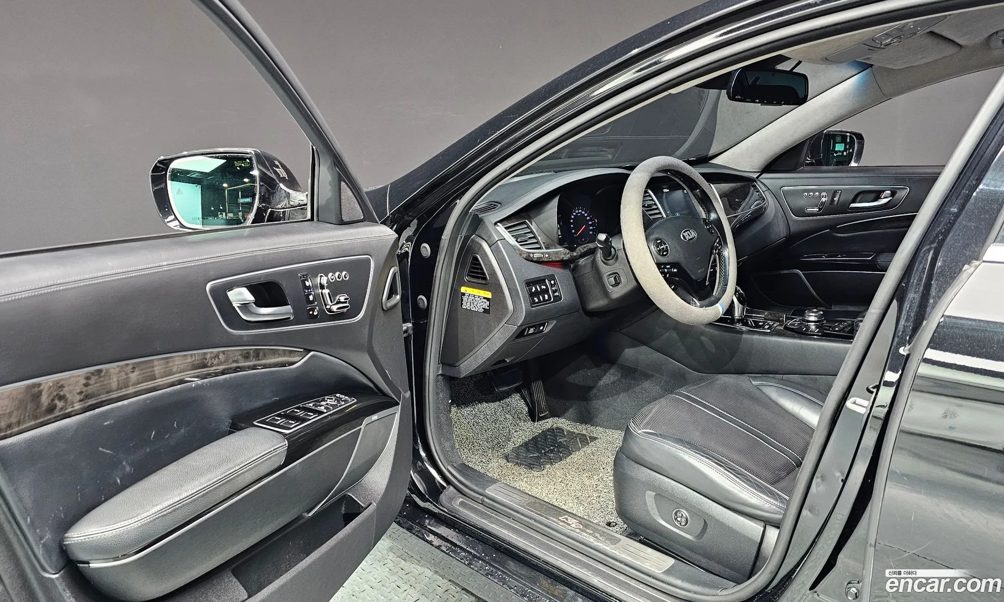 Kia K9 2015 — 20