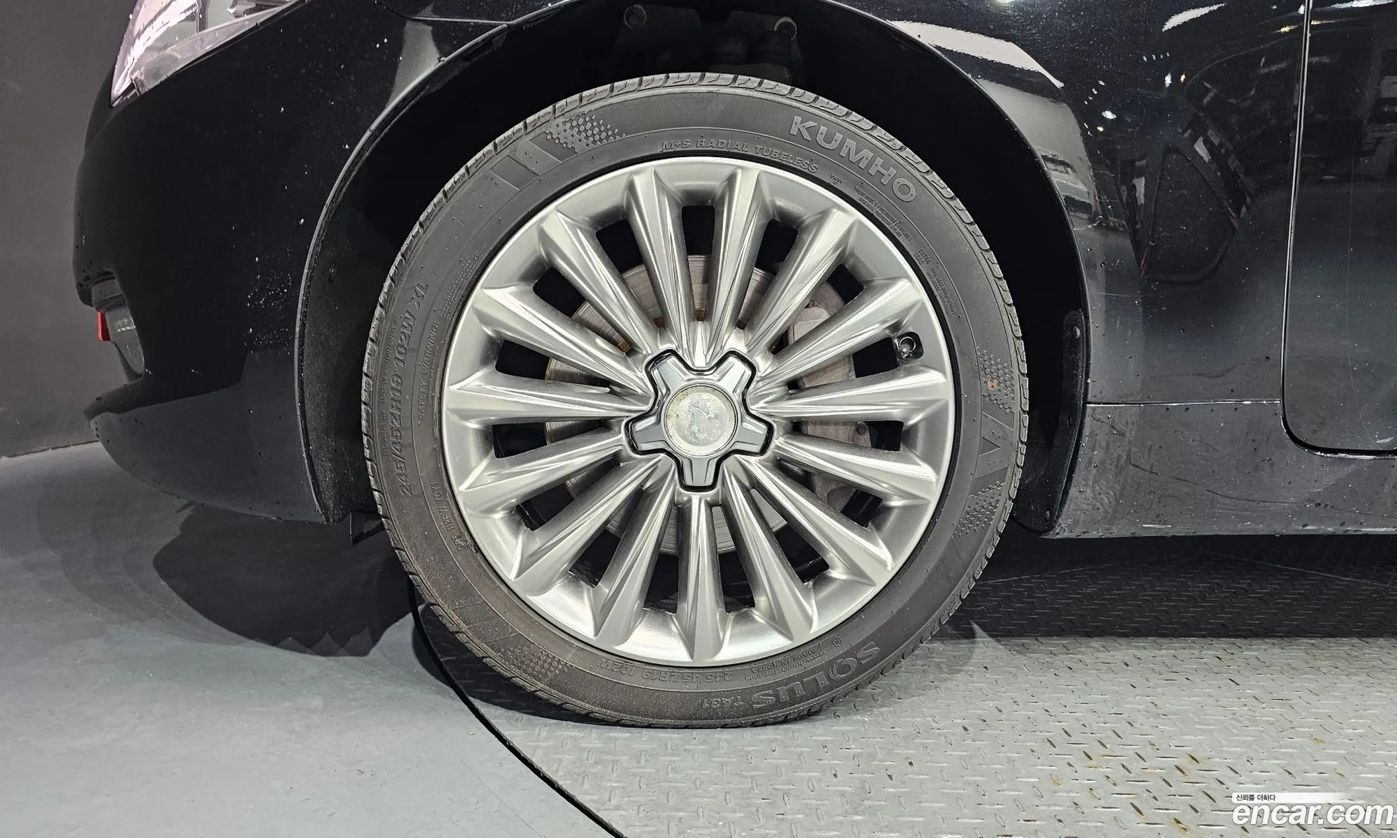 Kia K9 2015 — 7