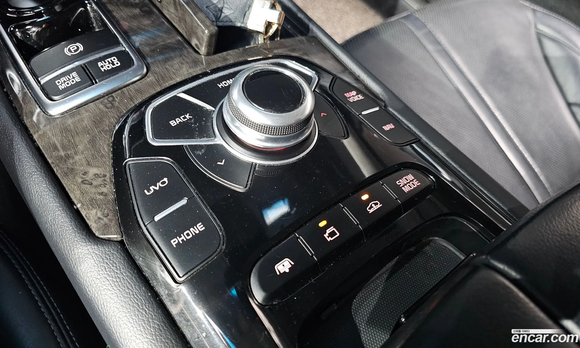 Kia K9 2015 — 13