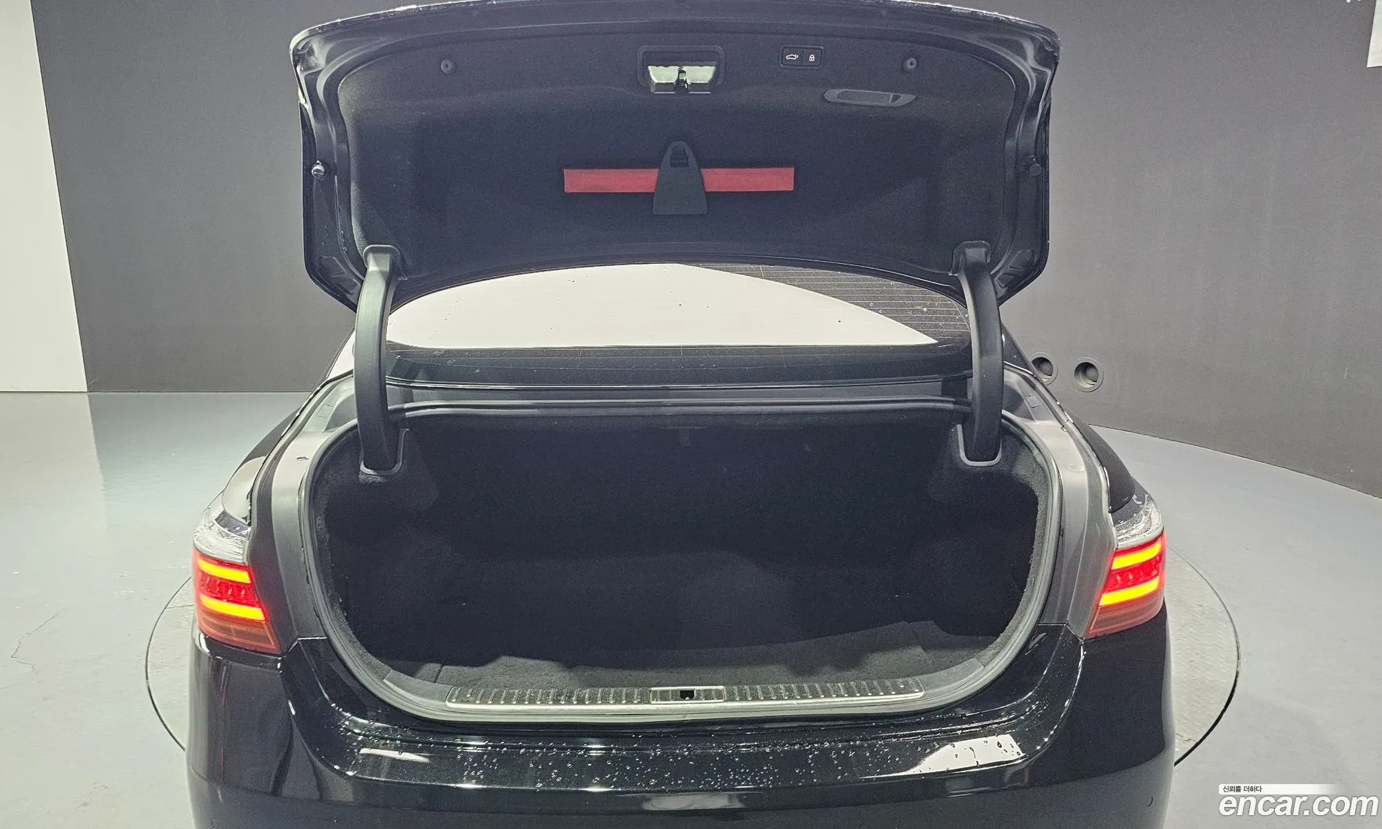 Kia K9 2015 — 15