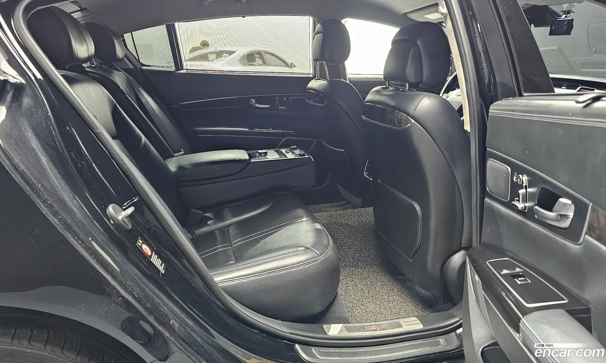 Kia K9 2015 — 8