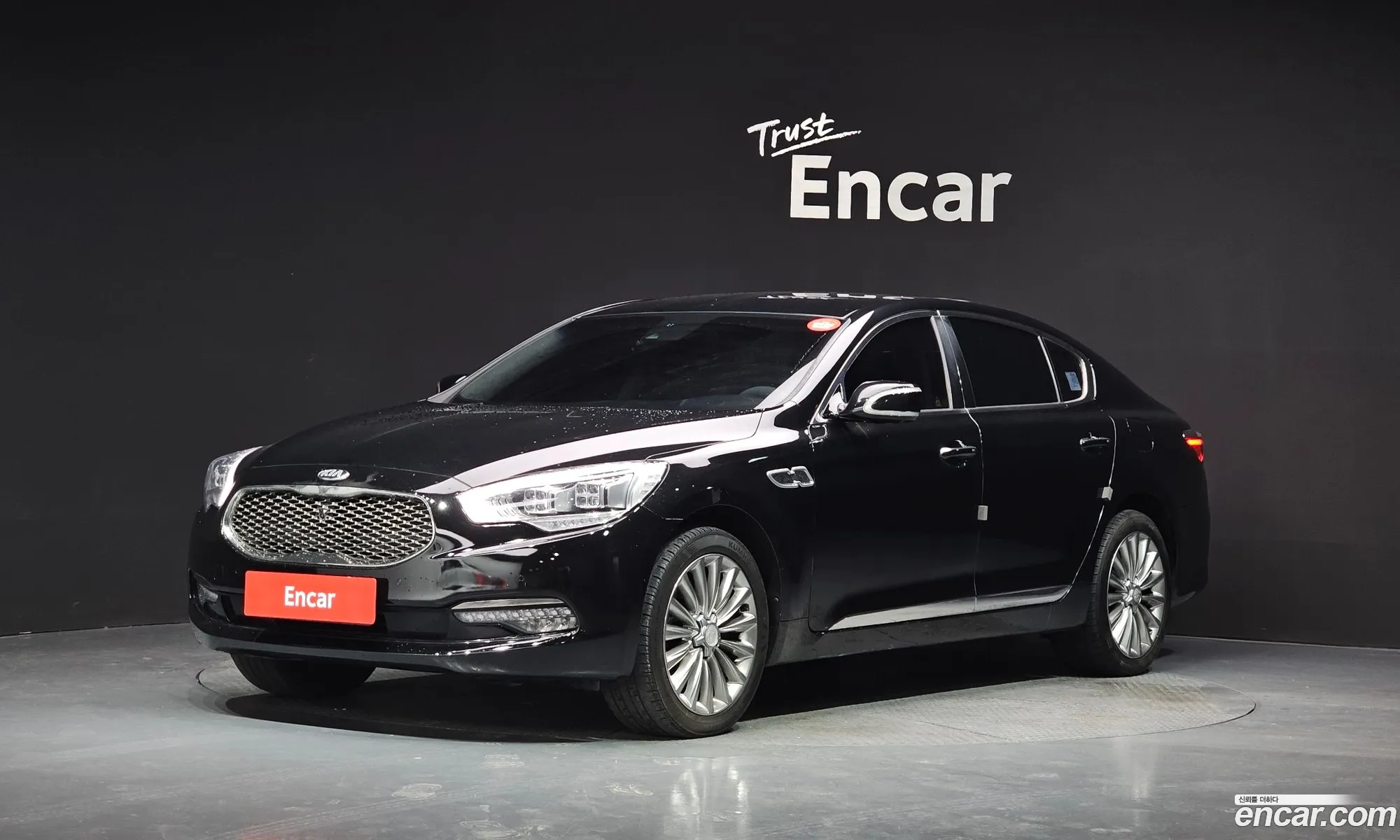 Kia K9 2015 — 14