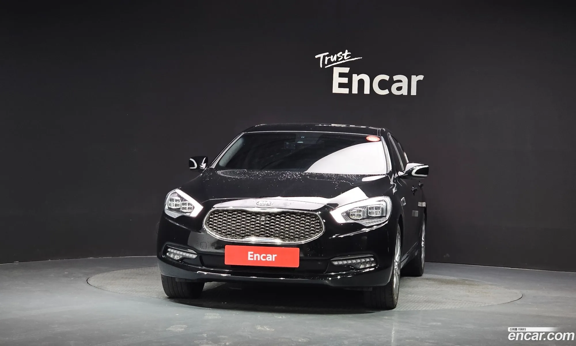 Kia K9 2015 — 12