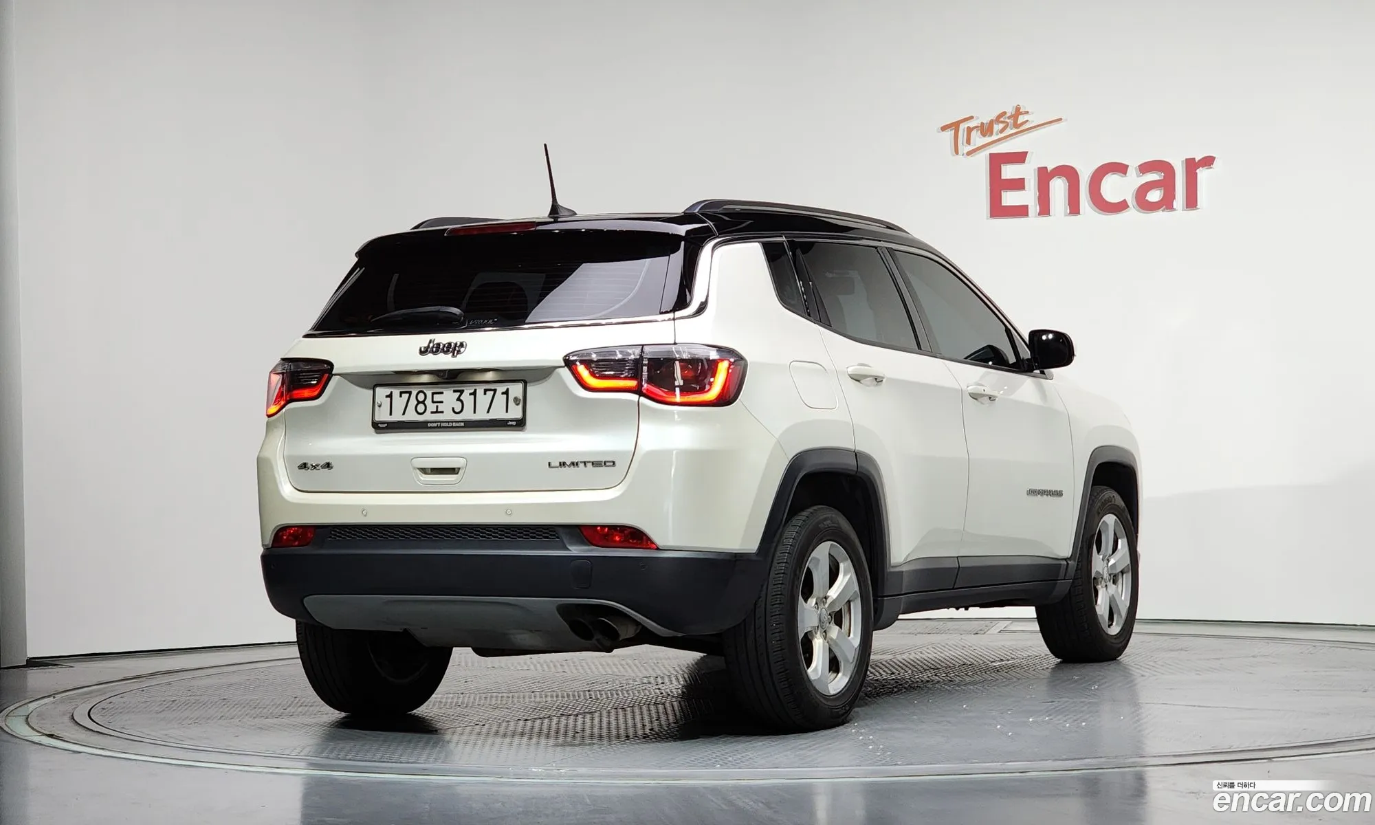 Jeep Compass 2019 3C4NJDCB5KT791381 — 35