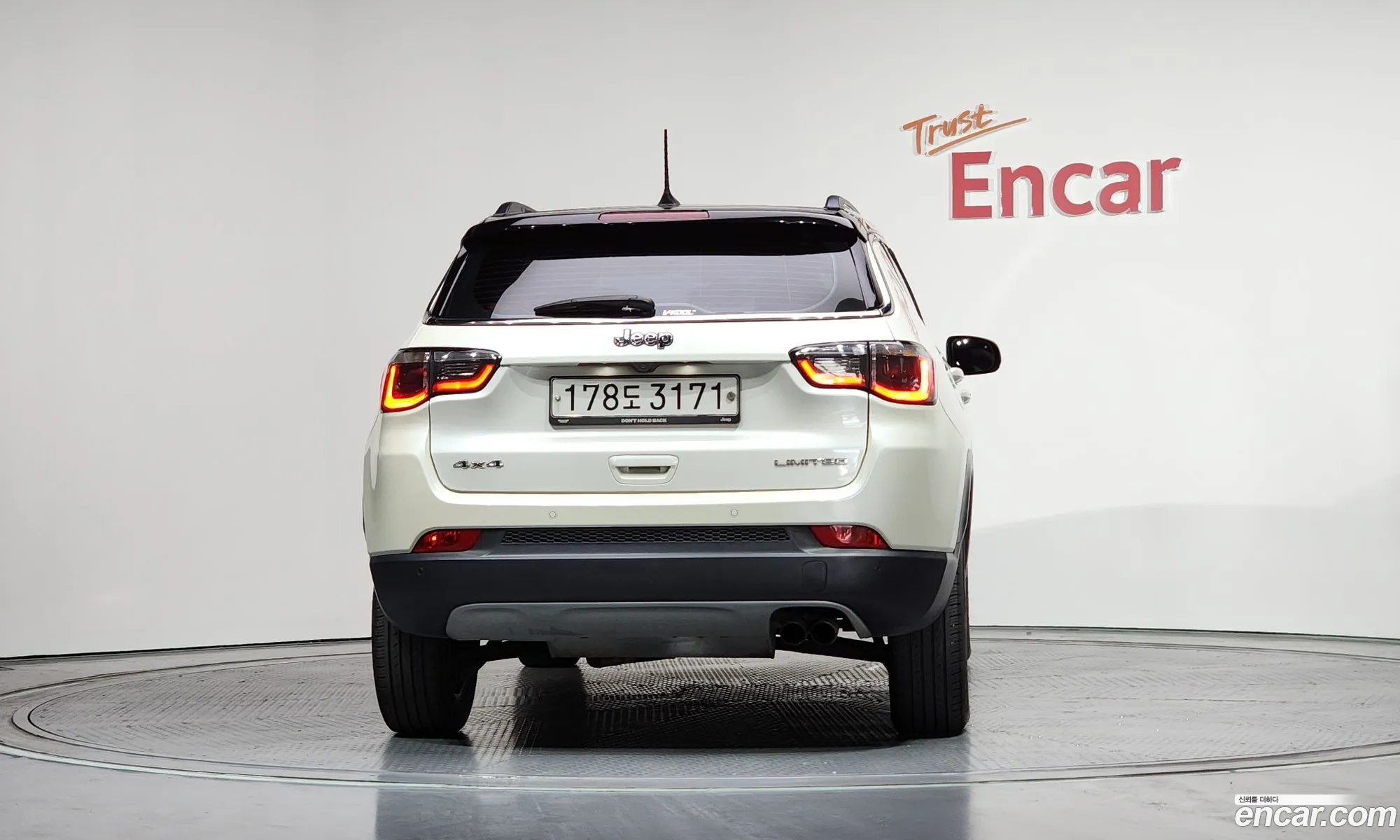 Jeep Compass 2019 3C4NJDCB5KT791381 — 16